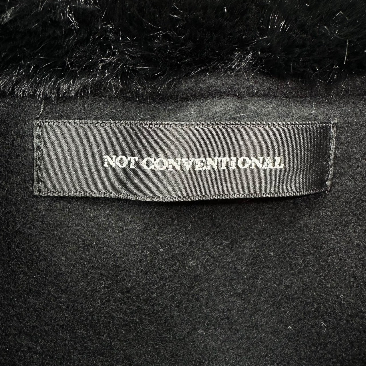 NOT CONVENTIONAL(ノットコンベンショナル) Eco-fur decorative wool short jacket エコファー 装飾 ウール 短丈 ジャケット N22-051-BLK FREE ブラック