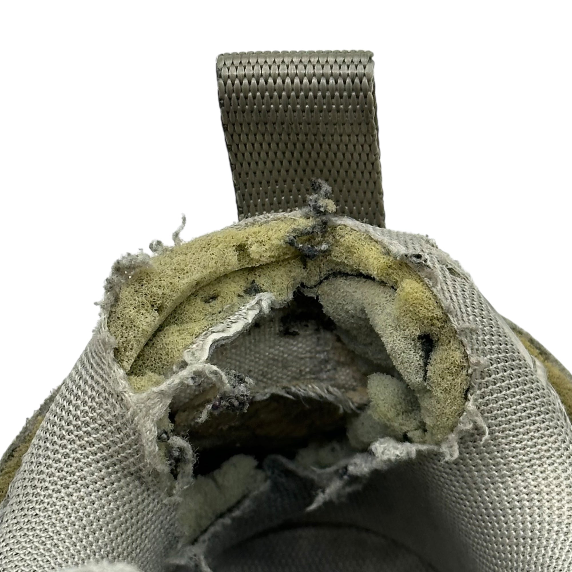 BALENCIAGA(バレンシアガ) CARGO カーゴ ヴィンテージ加工 スニーカー 785754 27.5cm グレー×ホワイト