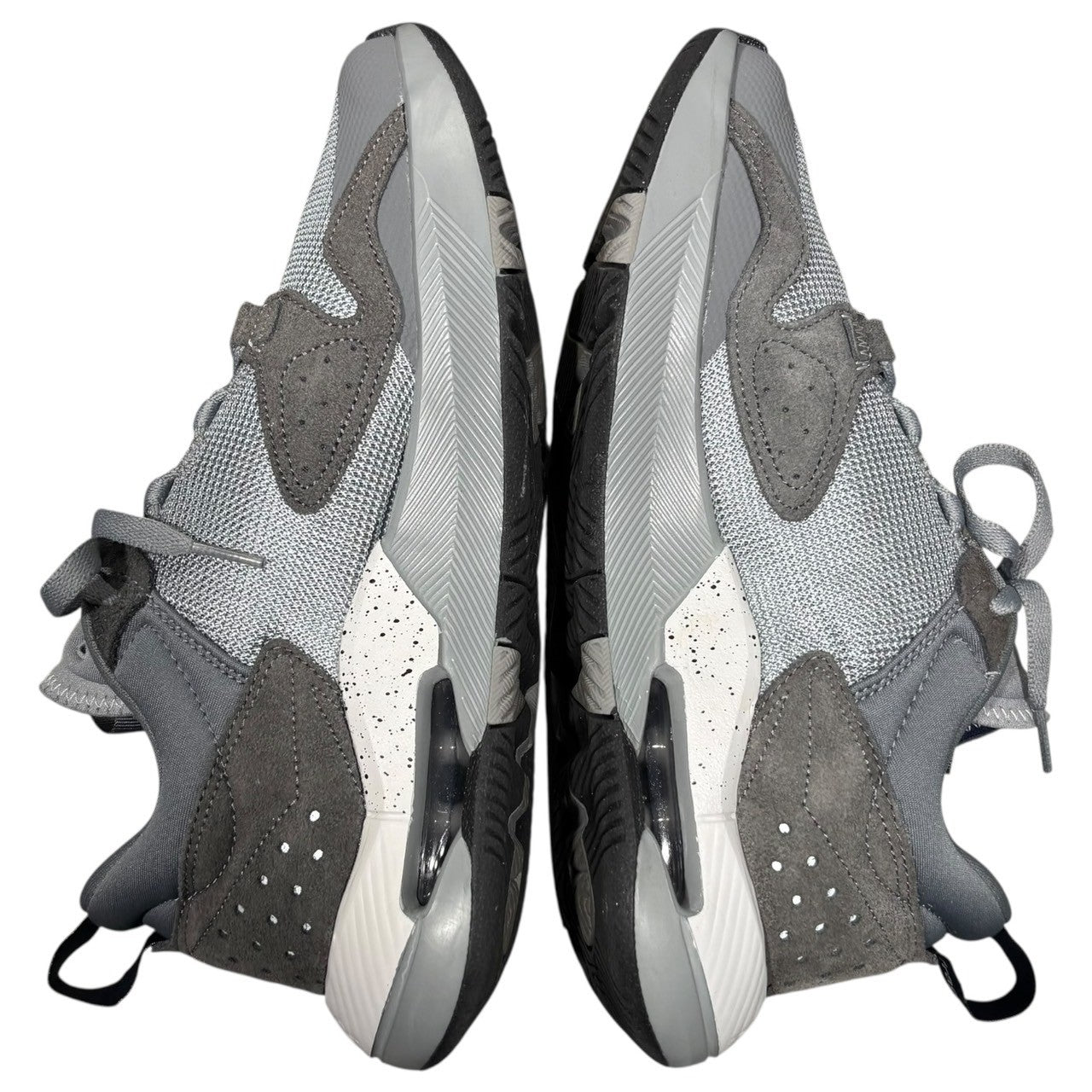 NIKE × FRAGMENT DESIGN(ナイキ × フラグメントデザイン) JORDAN AIR CADENCE SP FRAGMENT DESIGN ジョーダン エアー カデンス スペシャル ローカット スニーカー DA3655-001 26.5cm グレー