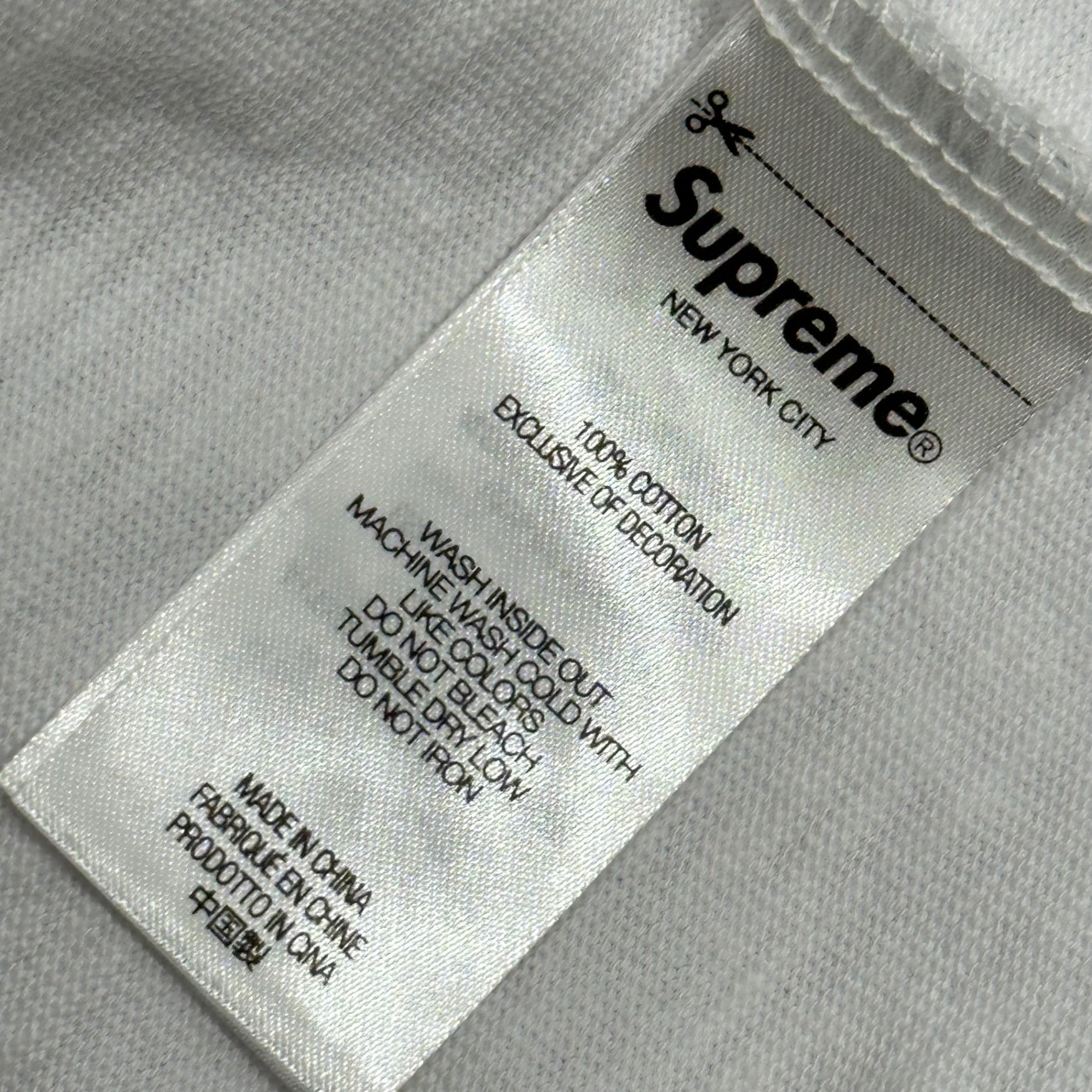SUPREME(シュプリーム) 2023AW Gotham Tee ゴッサム Tシャツ S ホワイト ロゴ