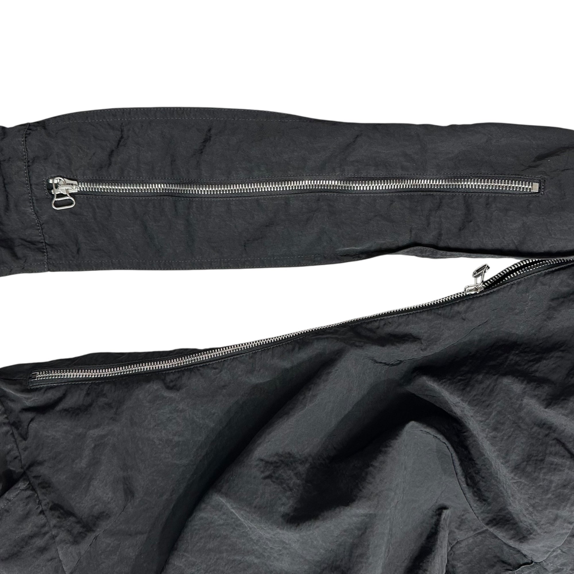OMAR AFRIDI(オマールアフリディ) Lidia Bag BLACK_NYLON TWILL リディア バッグ ブラック ナイロン ツイル ブラック ボディ 斜め掛け ショルダー
