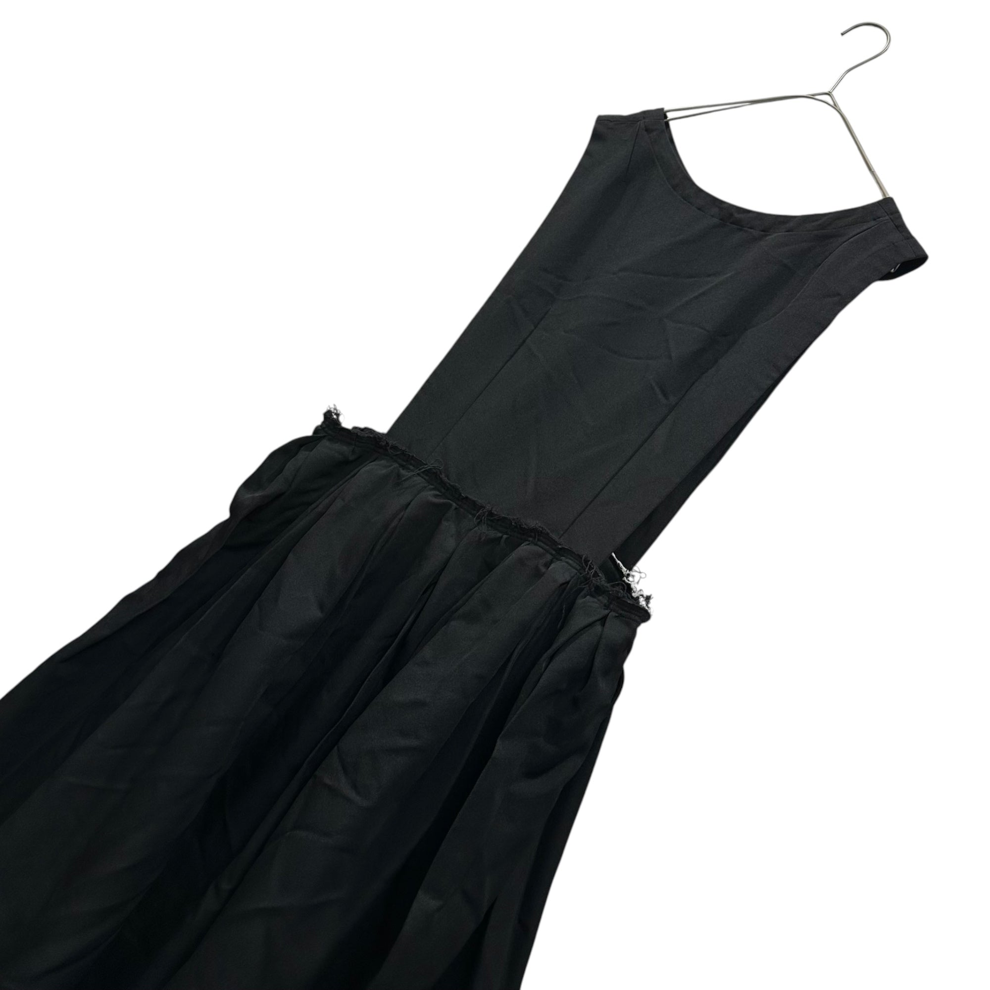 BLACK COMME des GARCONS(ブラックコムデギャルソン) 2024SS Asymmetrical Front-and-Back Polyester Felted Jumper Skirt 前後 アシンメトリー ポリ縮絨 ジャンパー スカート  1M-A001 S ブラック AD2023