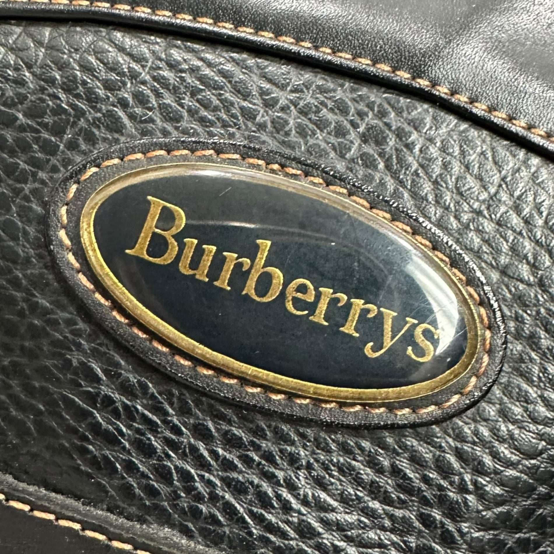 Burberry’s(バーバリーズ) Nova Check Lining Boston Bag ノヴァチェック ライニング ボストンバッグ ブラック 旅行鞄