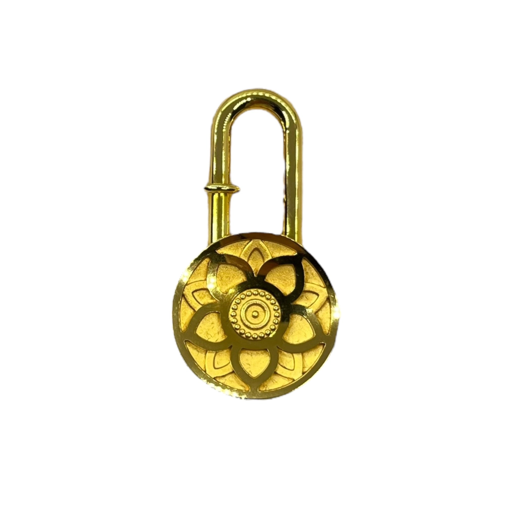 HERMES(エルメス) 2008年限定 lotus flower cadena charm 蓮の花 カデナ チャーム 年間テーマ 「Fantaisies Indiennes」 魅惑のインド ゴールド 箱付 ペンダントトップにも