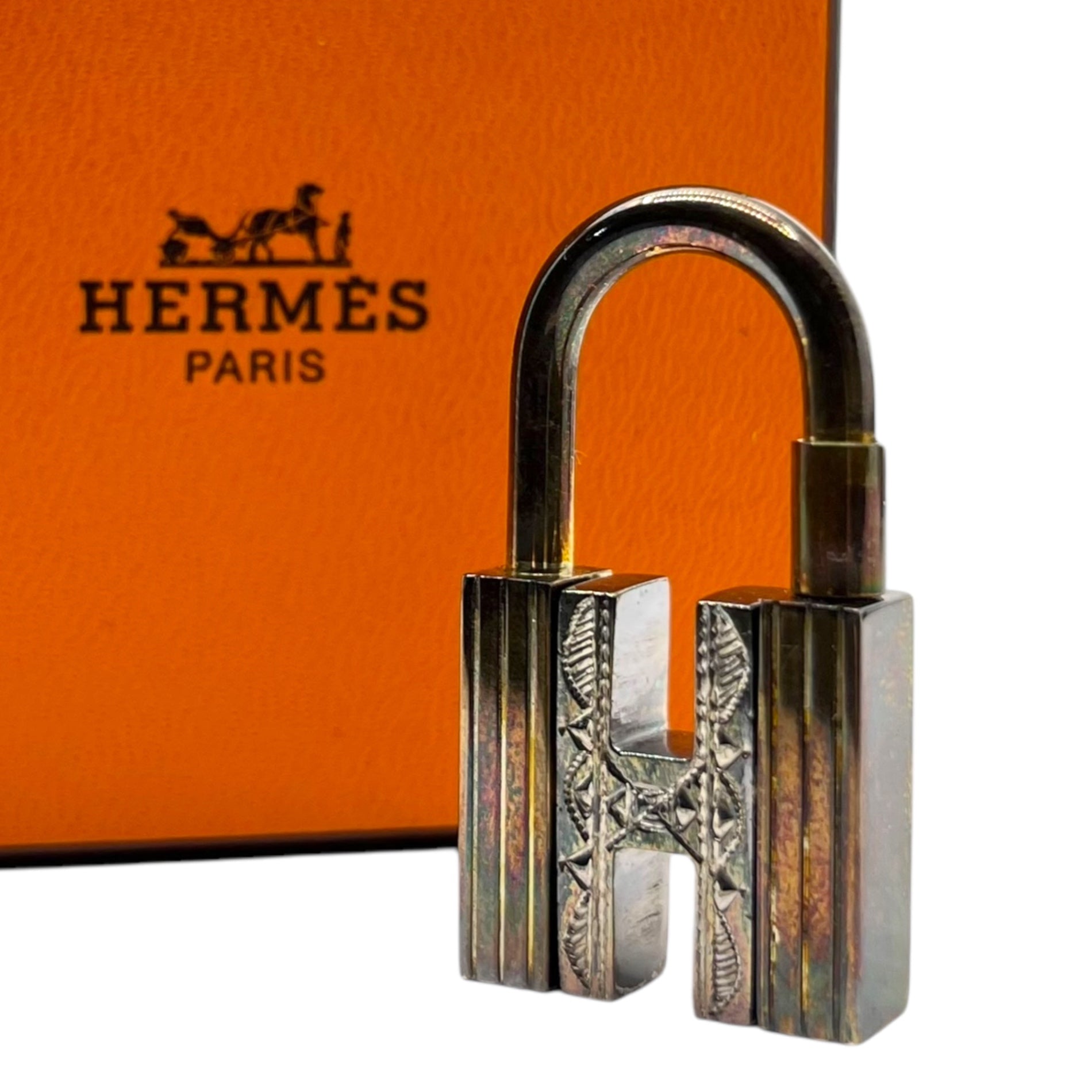 HERMES(エルメス) H motif Padlock Cadena Charm Hモチーフ 南京錠 カデナ チャーム シルバー 箱付 ペンダントトップにも