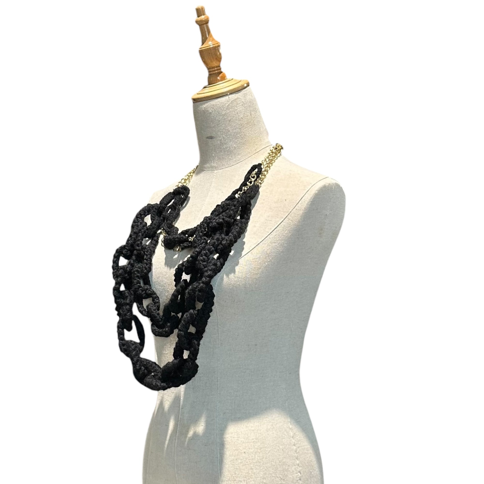 tricot COMME des GARCONS(トリココムデギャルソン) Triple-Strand Knit Chain Necklace 3連 ニット チェーン ネックレス TH-N205 ブラック×ゴールド