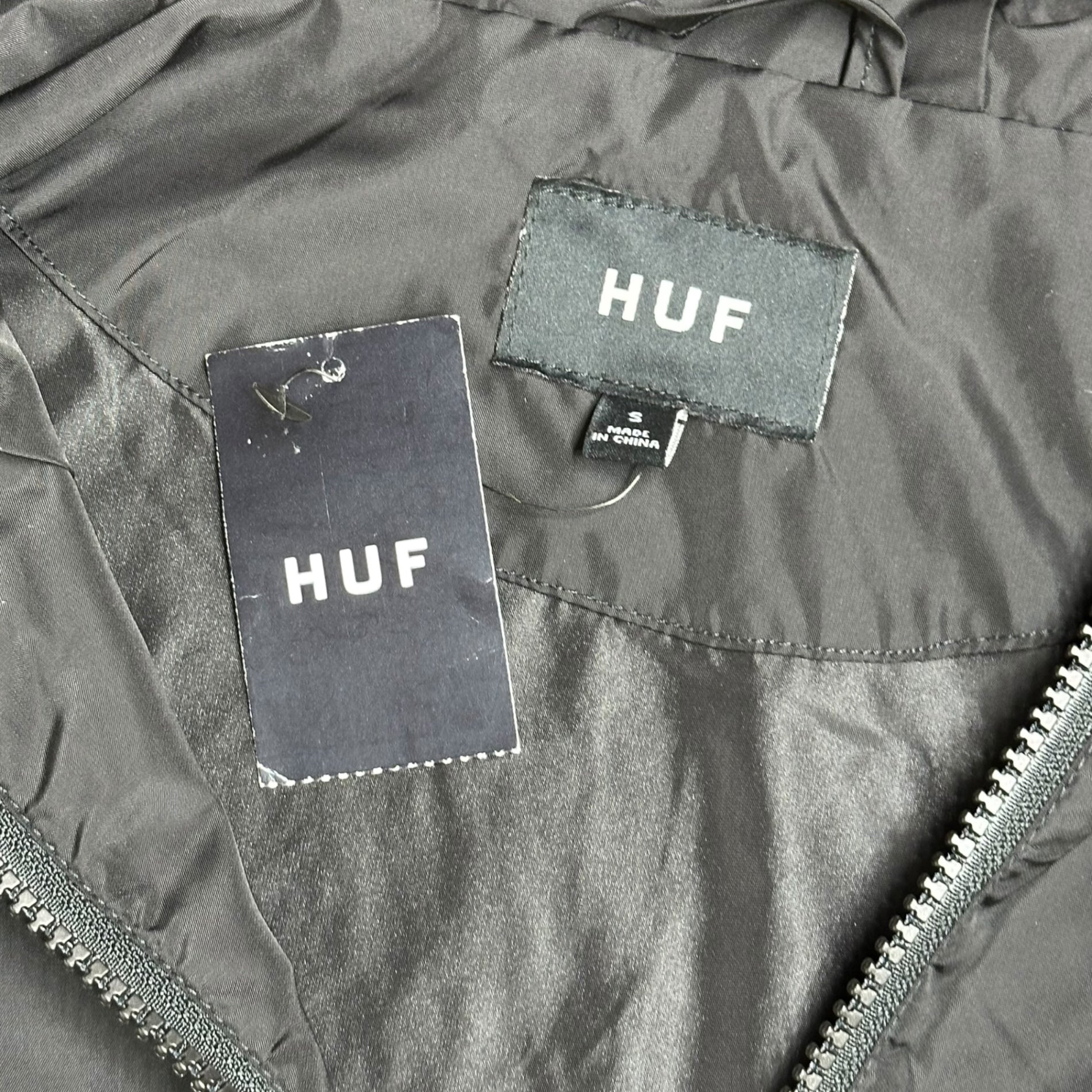 HUF(ハフ) Peak Anorak Jacket ピーク アノラック ジャケット JK00079 S ブラック ナイロン パーカー