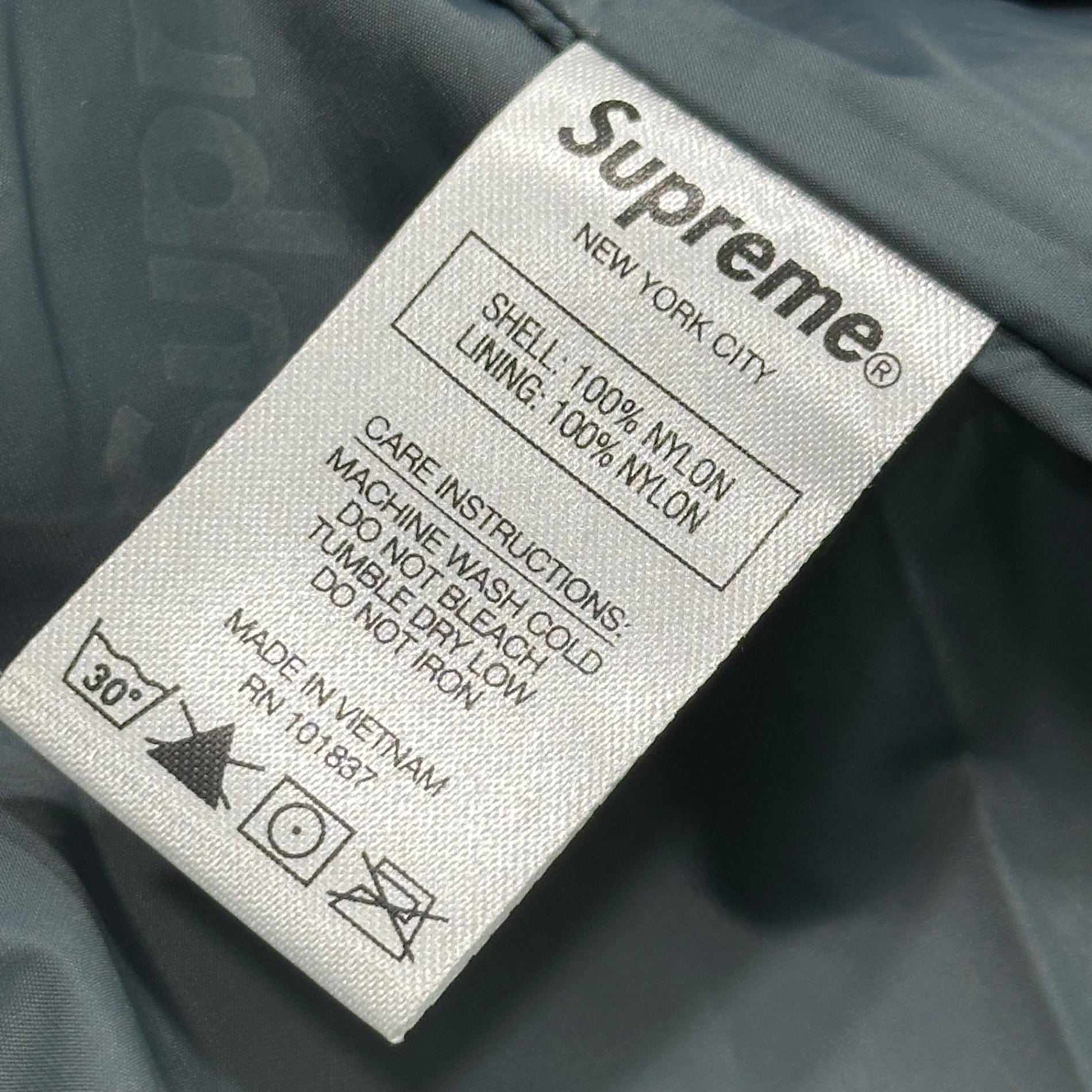 SUPREME(シュプリーム) 19SS GORE-TEX Court Jacket ゴアテックス コート ジャケット  S ブラック ロゴ ナイロン トラック
