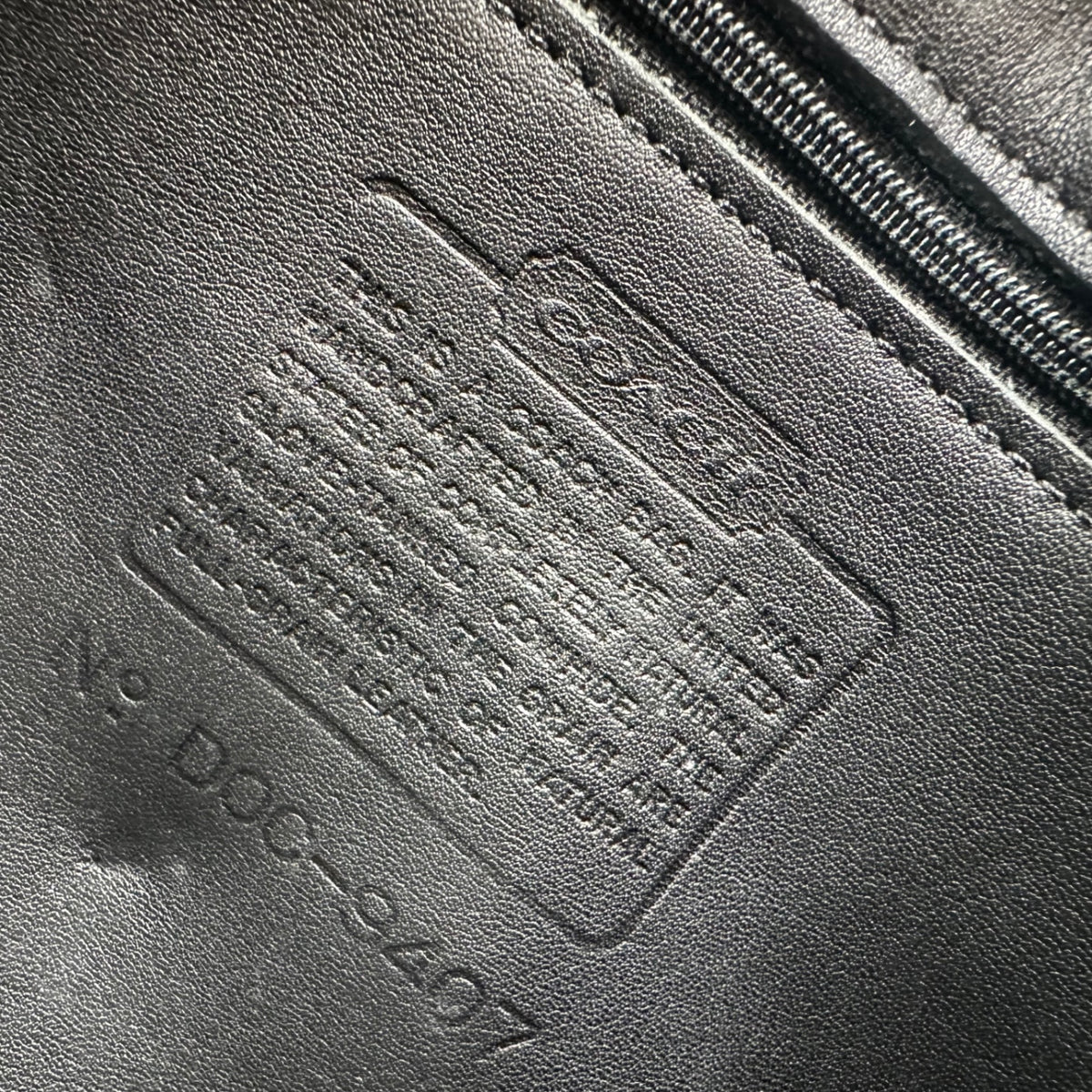 COACH(コーチ) Poppy shoulder bag ポピー ショルダー バッグ F15012 ブラック ワン シグネチャー