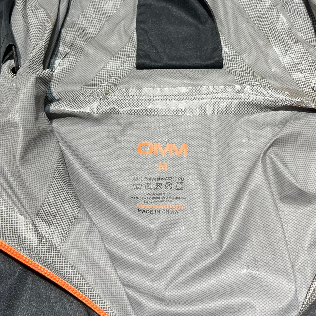 OMM(オリジナルマウンテンマラソン) Kamleika Race Jacket II カムレイカ レース ジャケット 2 M ブラック×オレンジ  マウンテンパーカー 登山 トレッキング ジャケット