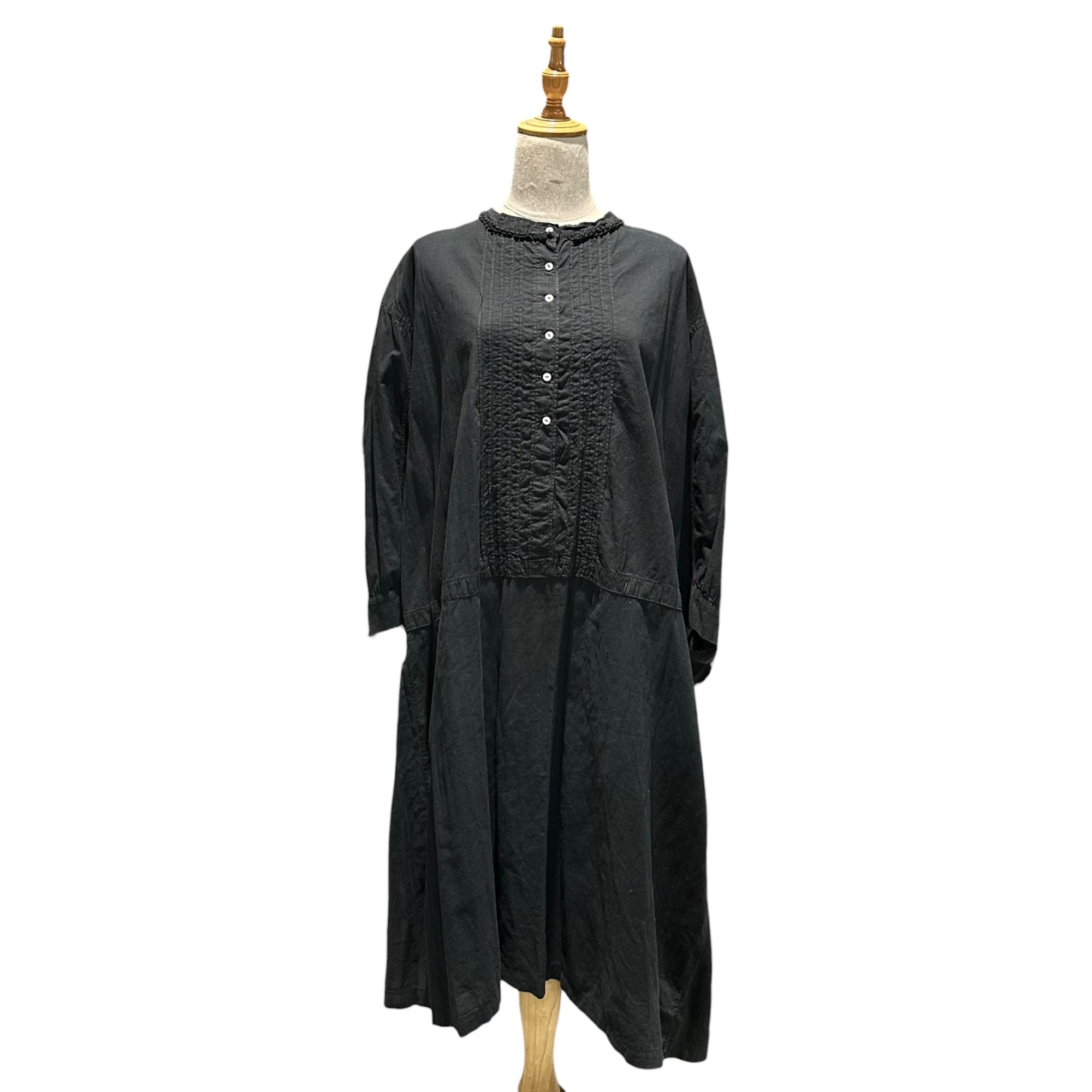 Euro antique(ヨーロッパアンティーク) 1910's~ cotton minilace collar long slevee onepiece コットンのミニレース襟のついた長袖ワンピース 表記無し(M~L程度) ブラック