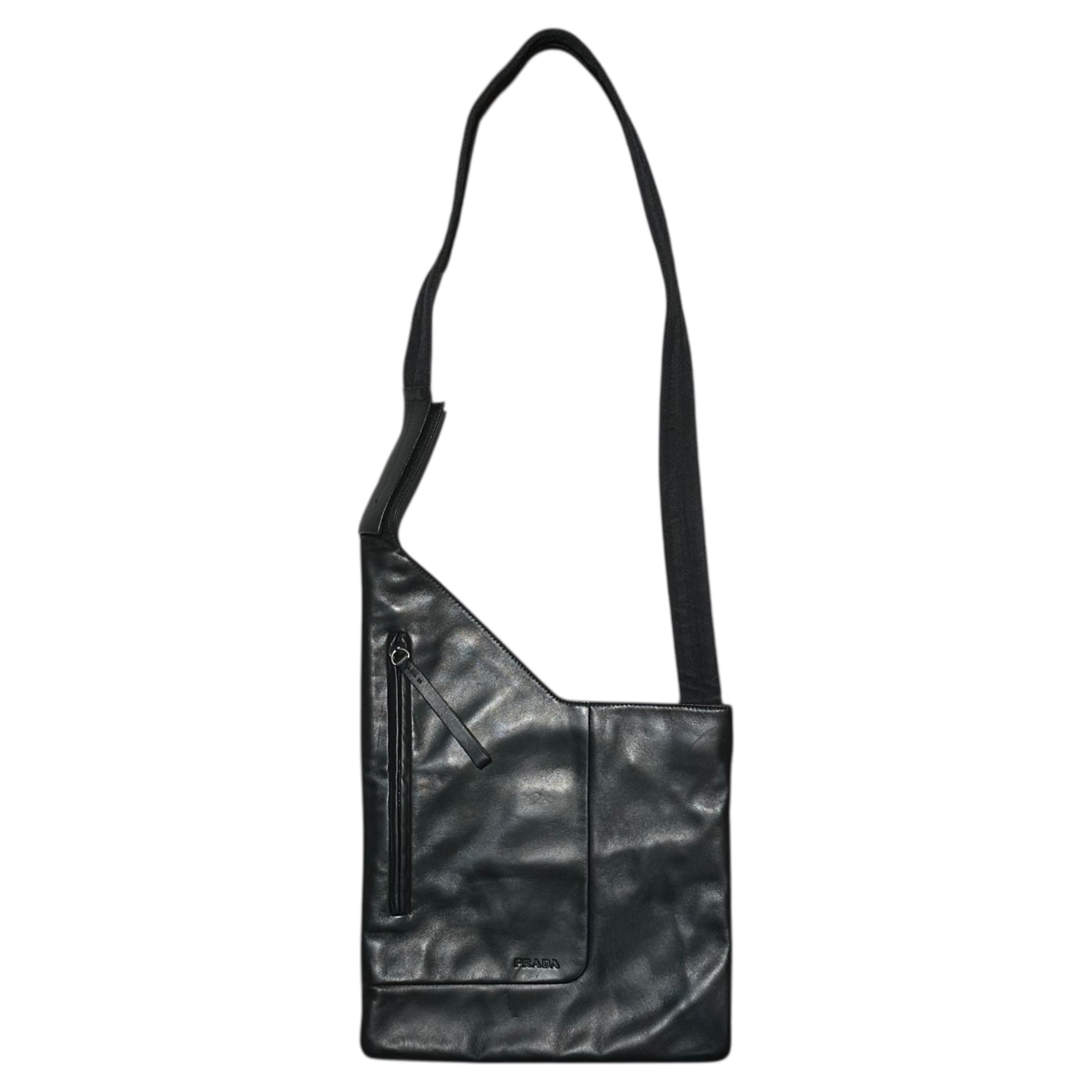 PRADA(プラダ) 1999AW Leather Shoulder Bag レザー ショルダー バッグ ブラック 90's 90年代 アーカイブ