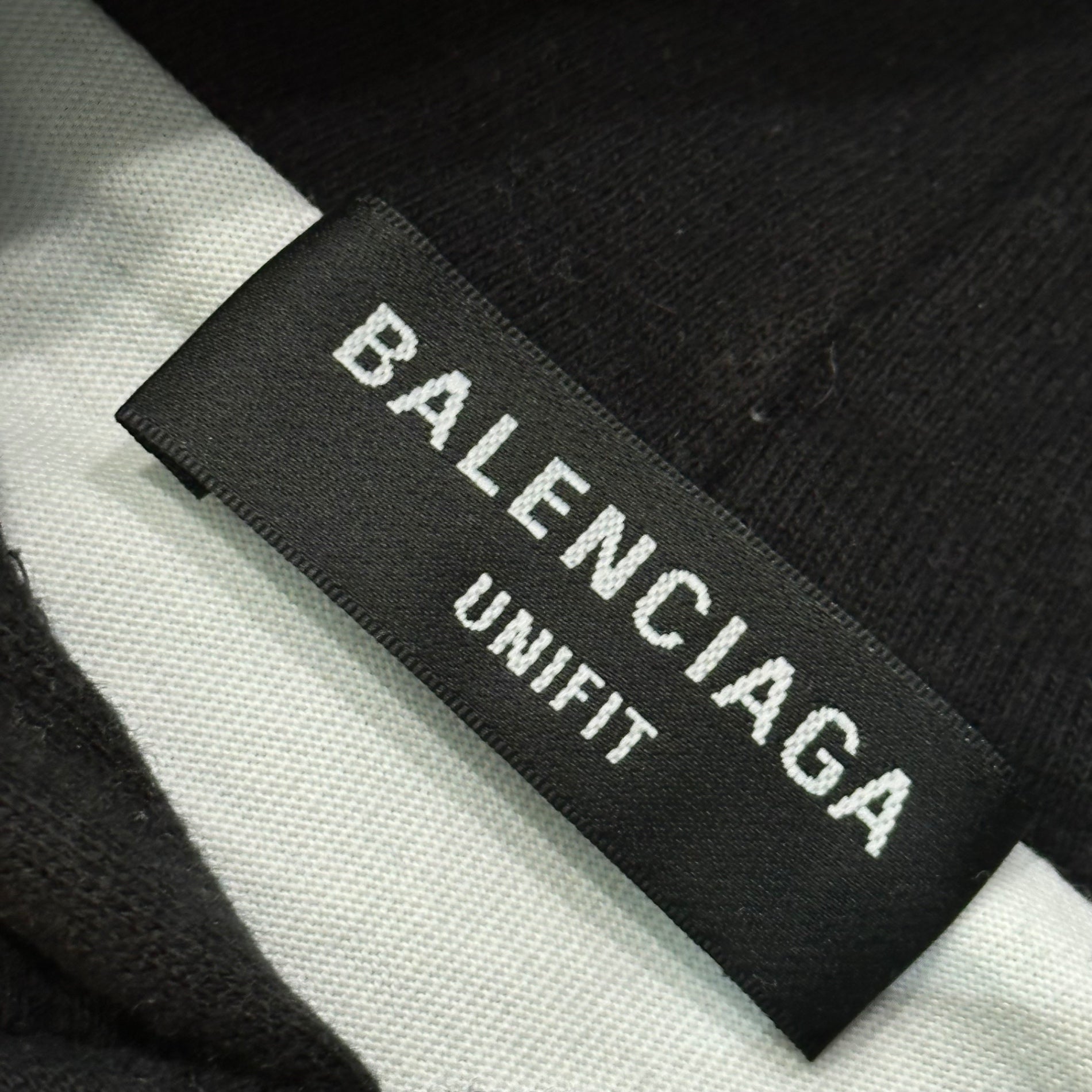 BALENCIAGA(バレンシアガ) 21SS Caps Destroyed Hoodie キャップス