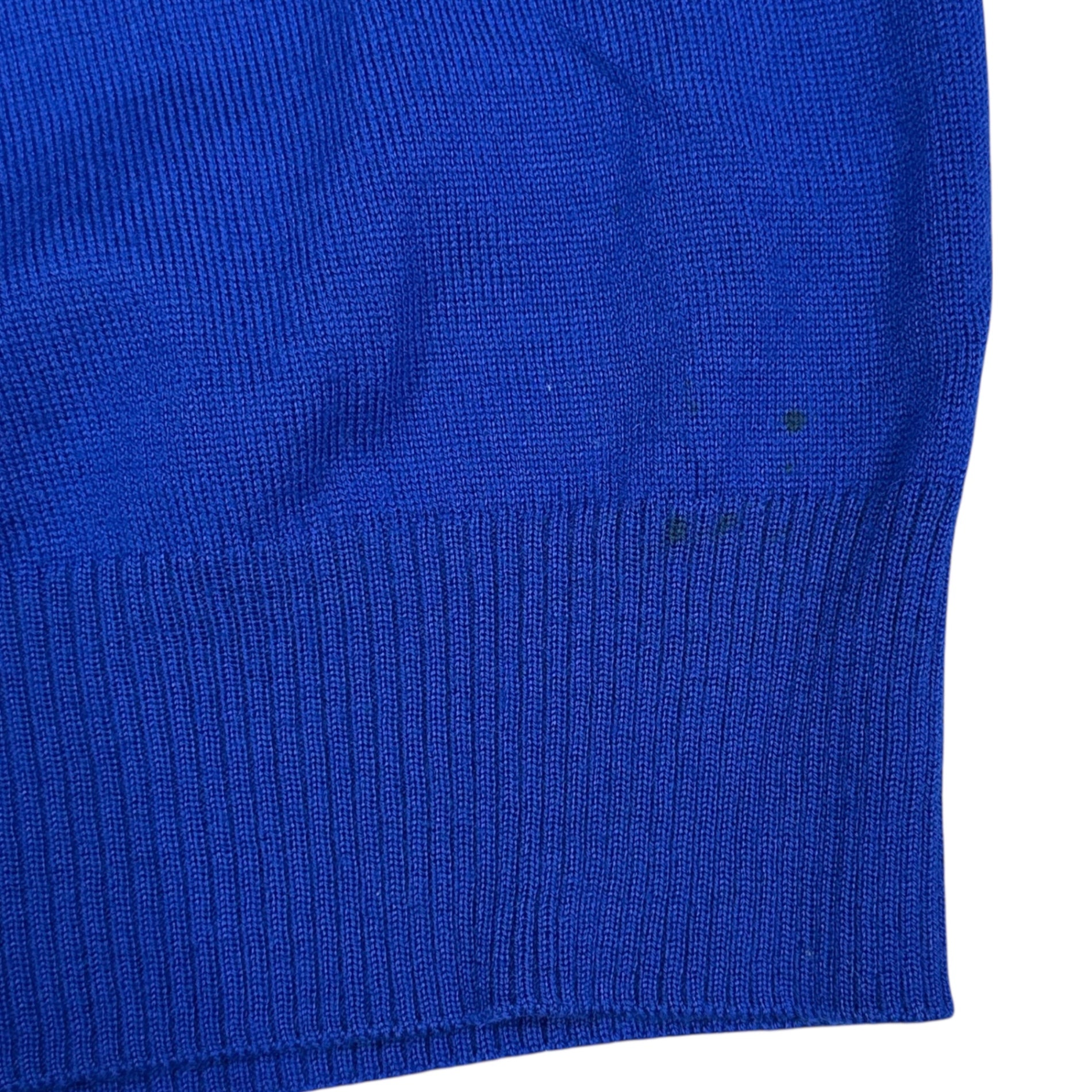 BURBERRY BLACK LABEL(バーバリーブラックレーベル) One-Point Logo V-Neck Knit ワンポイントロゴ Vネック ニット D1N03-802-24 2(M) ブルー