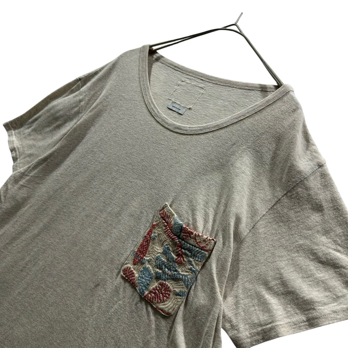VISVIM(ビズビム/ヴィズヴィム) 2014SS Embroidered-Pocket Crew-Neck T-Shirt 刺繍 ポケット クルー ネック T シャツ 0114105010045 3(L程度) アイボリー×レッド×ライトブルー