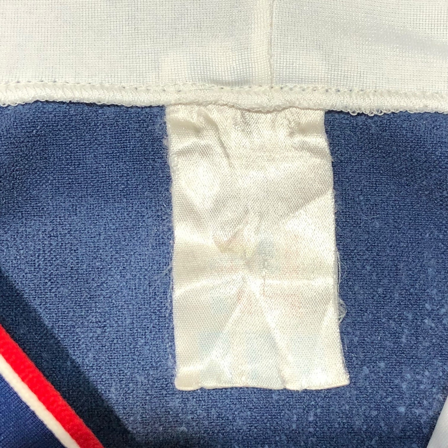 adidas(アディダス) 80's vintage hooded track jacket ヴィンテージ フーデッド トラック ジャケット US M ネイビー×ホワイト×レッド 80年代 ハンガリー製 万国旗タグ