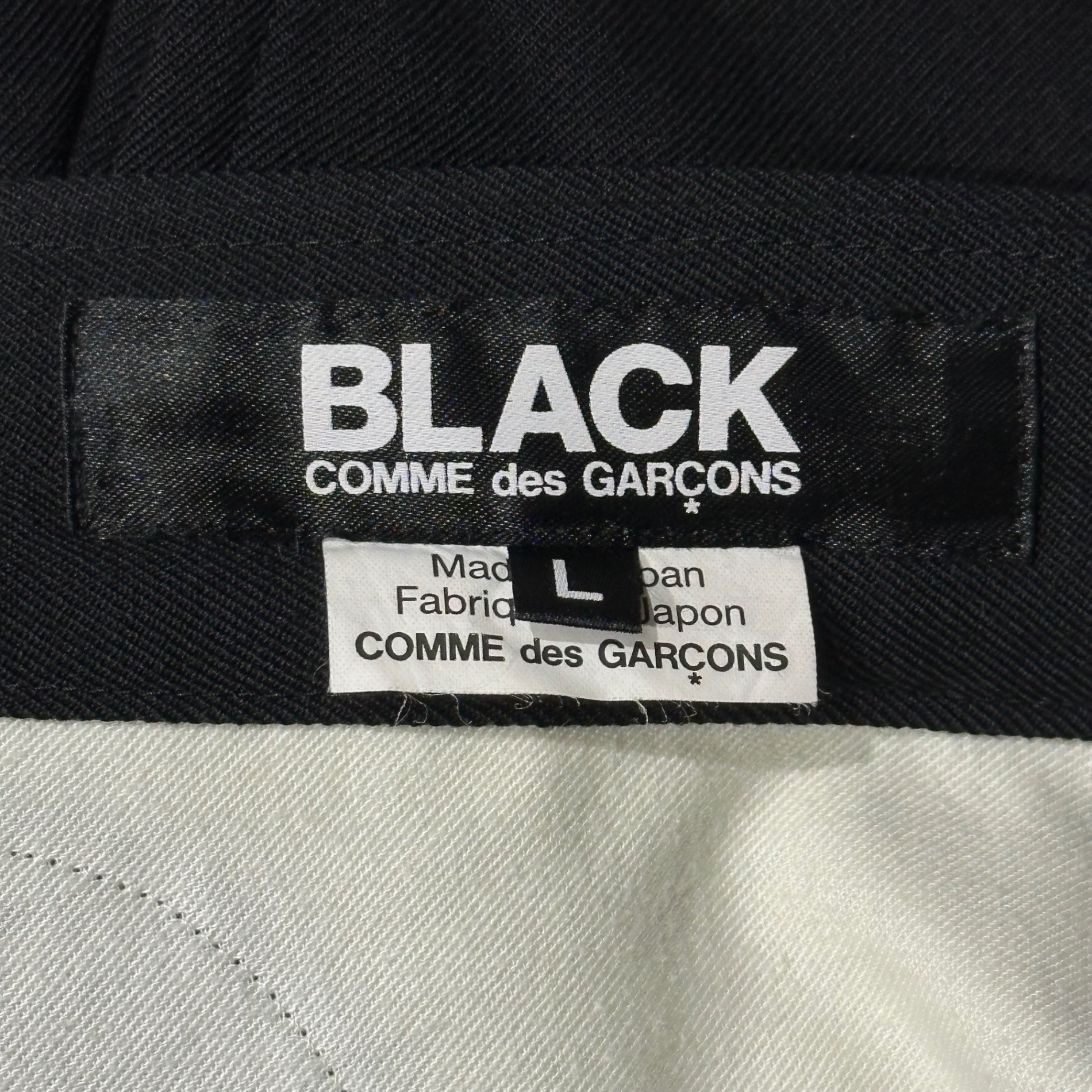 BLACK COMME des GARCONS(ブラックコムデギャルソン) 2024SS Wool Gabardine White-Stitched Wide Shorts ウールギャバジン ホワイトステッチ ワイド ショーツ 1M-P017 L ブラック AD2023 ショート ハーフ パンツ