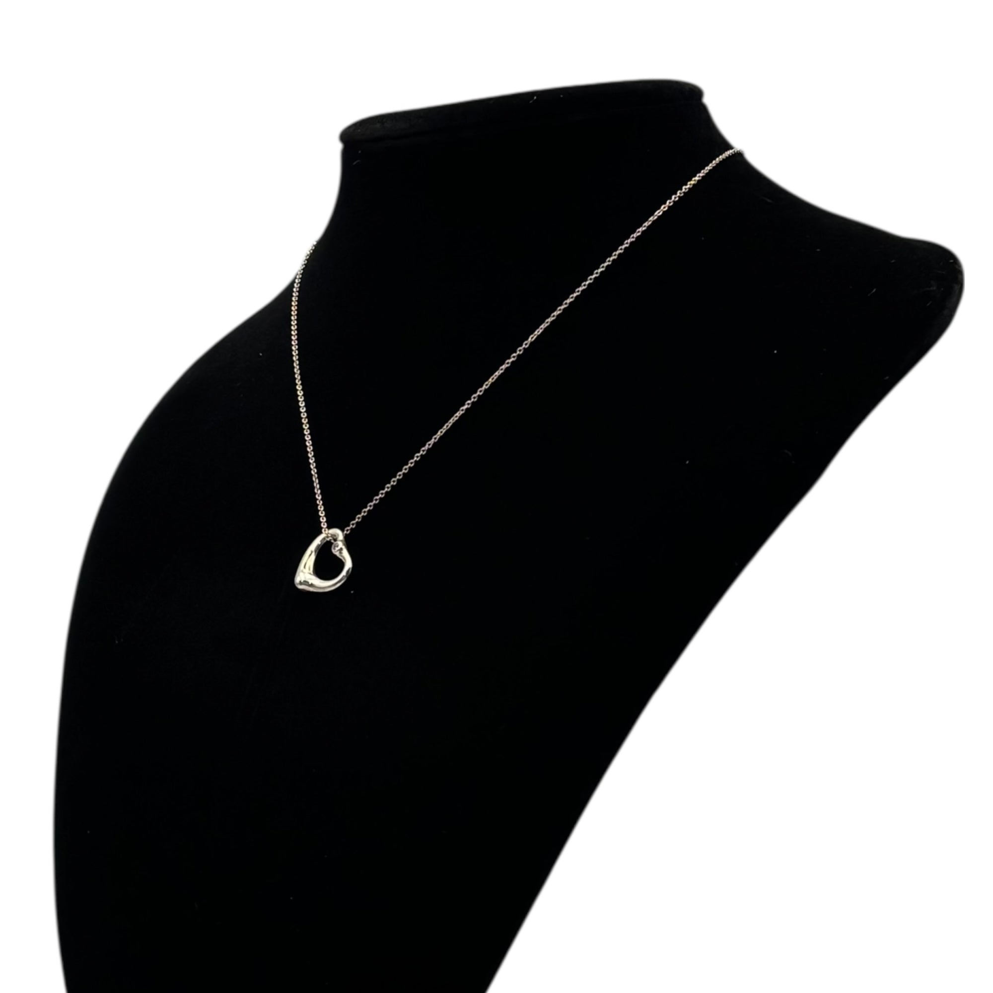 TIFFANY & CO.(ティファニー) Elsa Peretti Open Heart Necklace