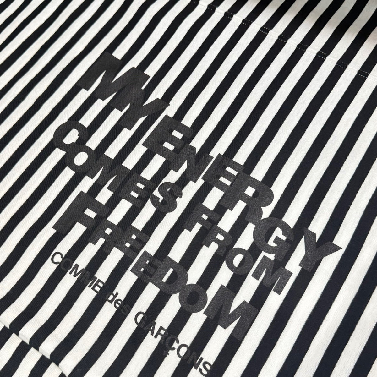 COMME des GARCONS(コムデギャルソン) 2000's ”MY ENERGY COMMES FROM FREEDOM” Striped Scarf 大判 ボーダー ストール GE-K401 ホワイト×ブラック