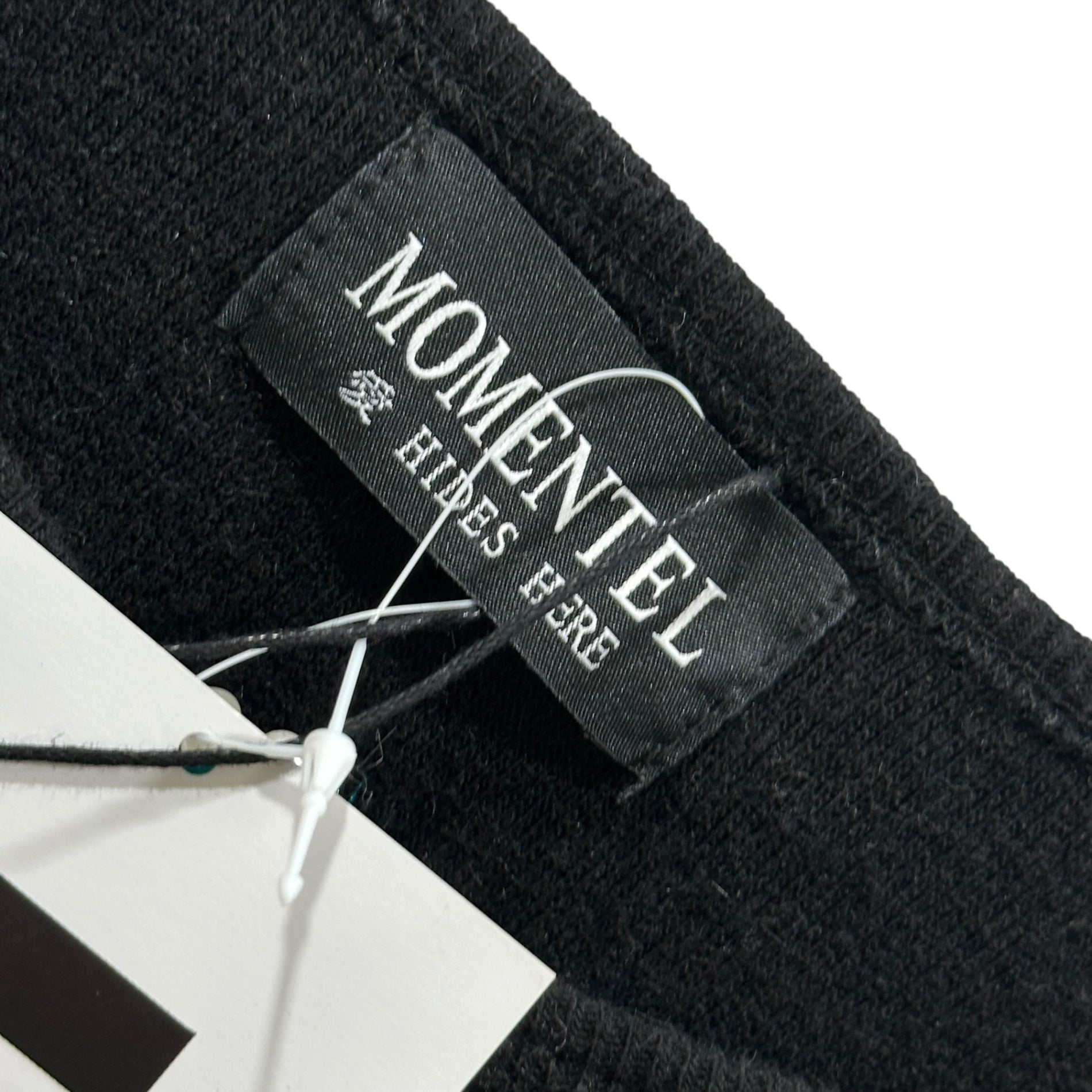 MOMENTEL(モーメンテル) 2025AW MIXED BUTTONS CARDIGAN ミックス ボタン カーディガン OS ブラック PNG STORE 取扱