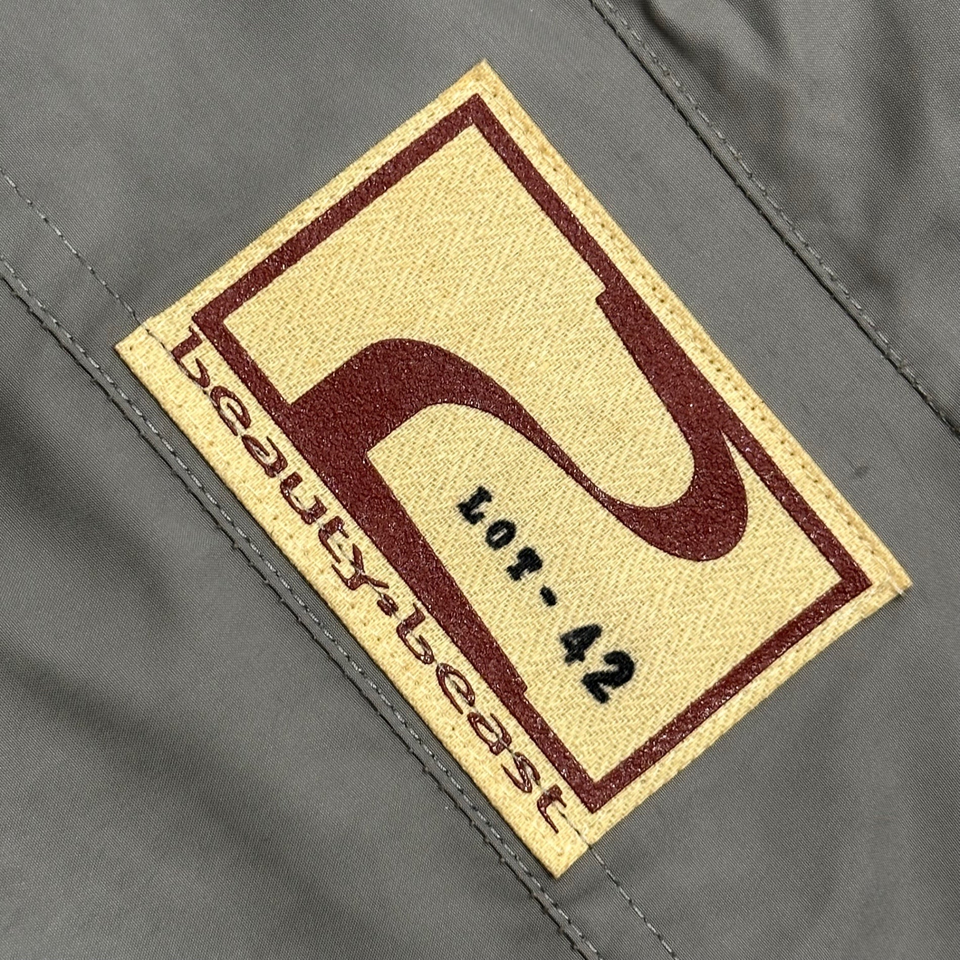 2 beauty:beast(オルソービューティービースト) 1990's Back Patch Decorative Zip-Up Polyester Jacket 90年代 背面パッチ 装飾 ジップアップ ポリ ジャケット II136-47301JJ 2(M程度) グレー