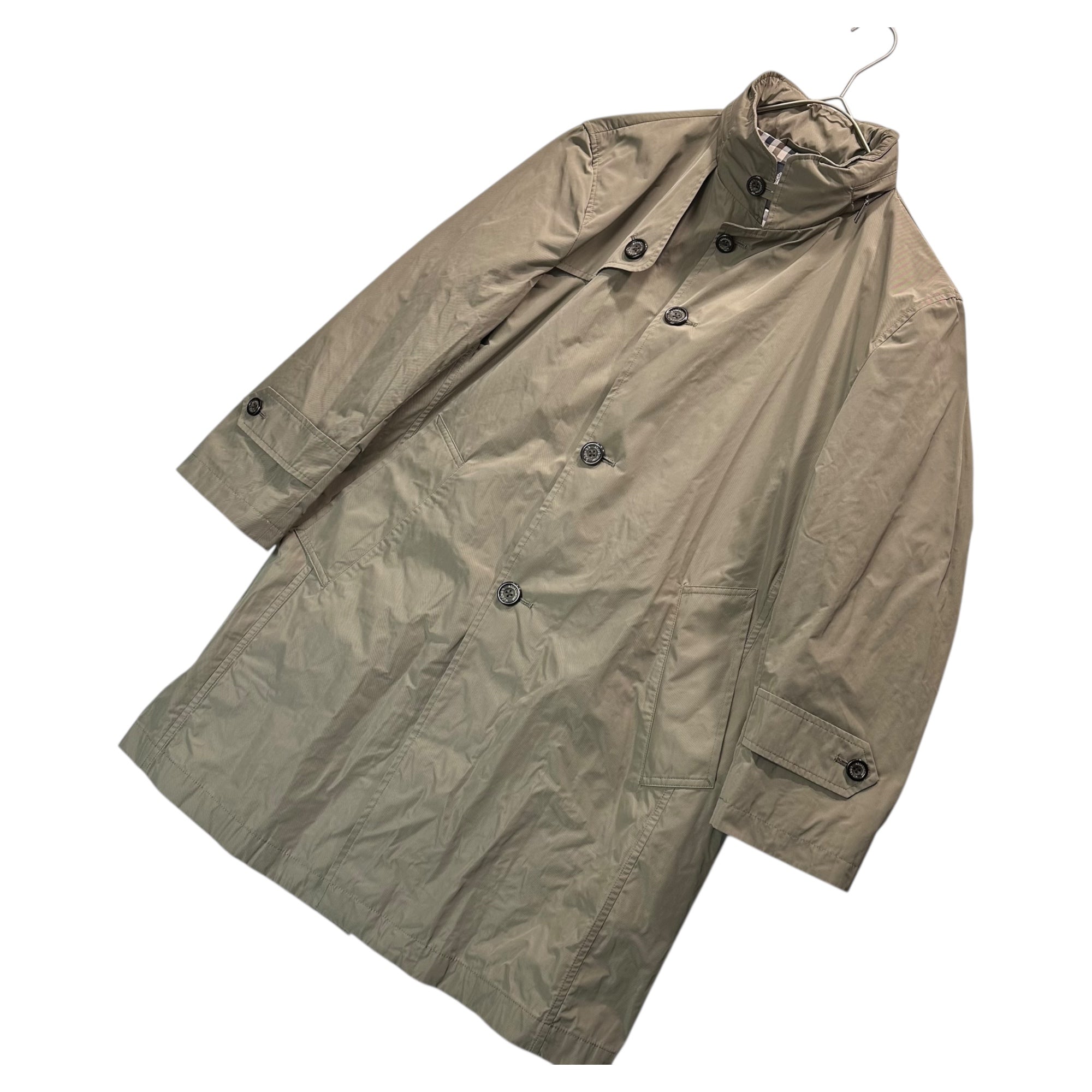 Aquascutum(アクアスキュータム) Trench Design Hooded Raincoat トレンチ デザイン フード収納 レインコート 2207251004-83 38(M程度) カーキ