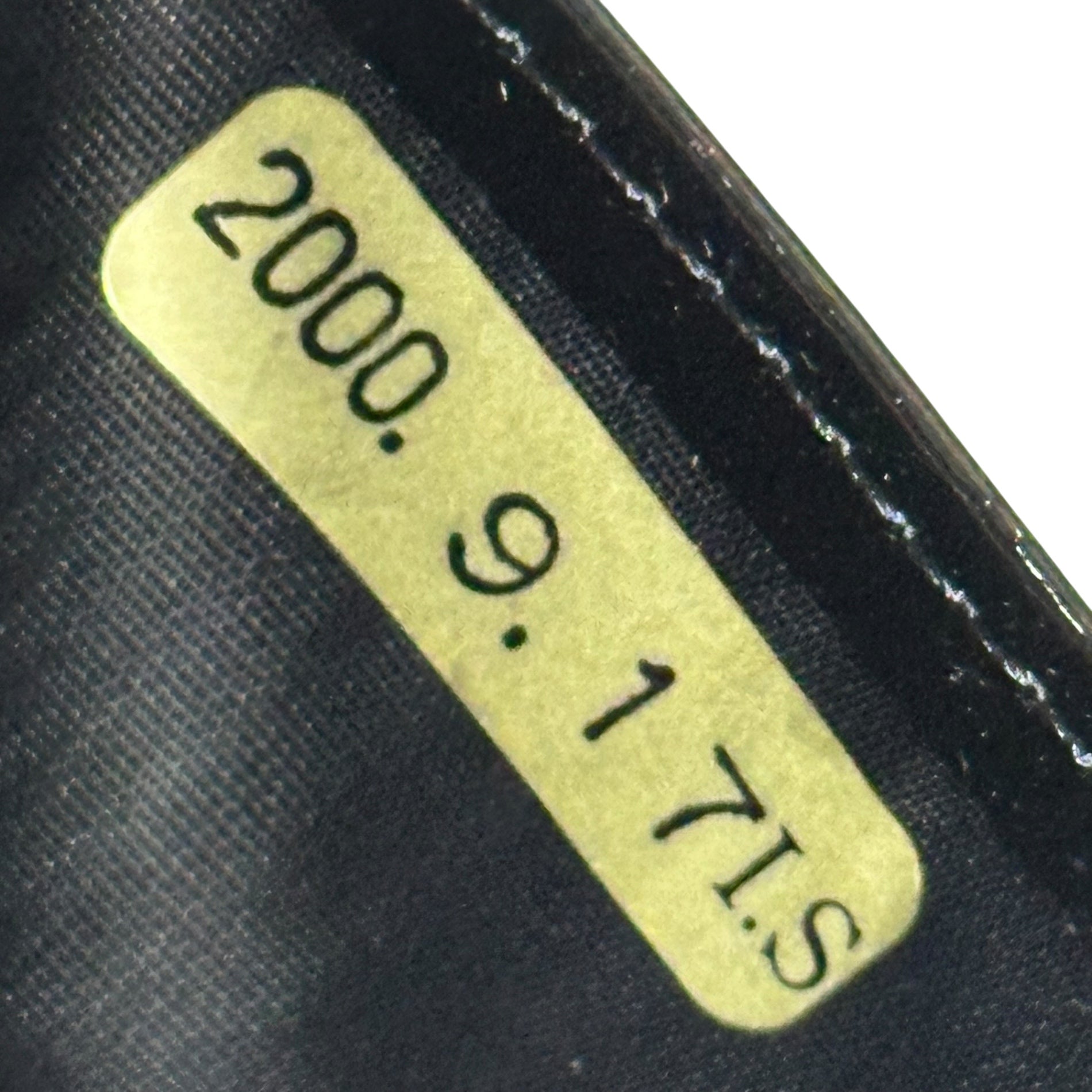 CHANEL(シャネル) 2000's CC Logo Patent Leather Flap Wallet ココマーク パテントレザー フラップ ウォレット ブラック 600万台 財布