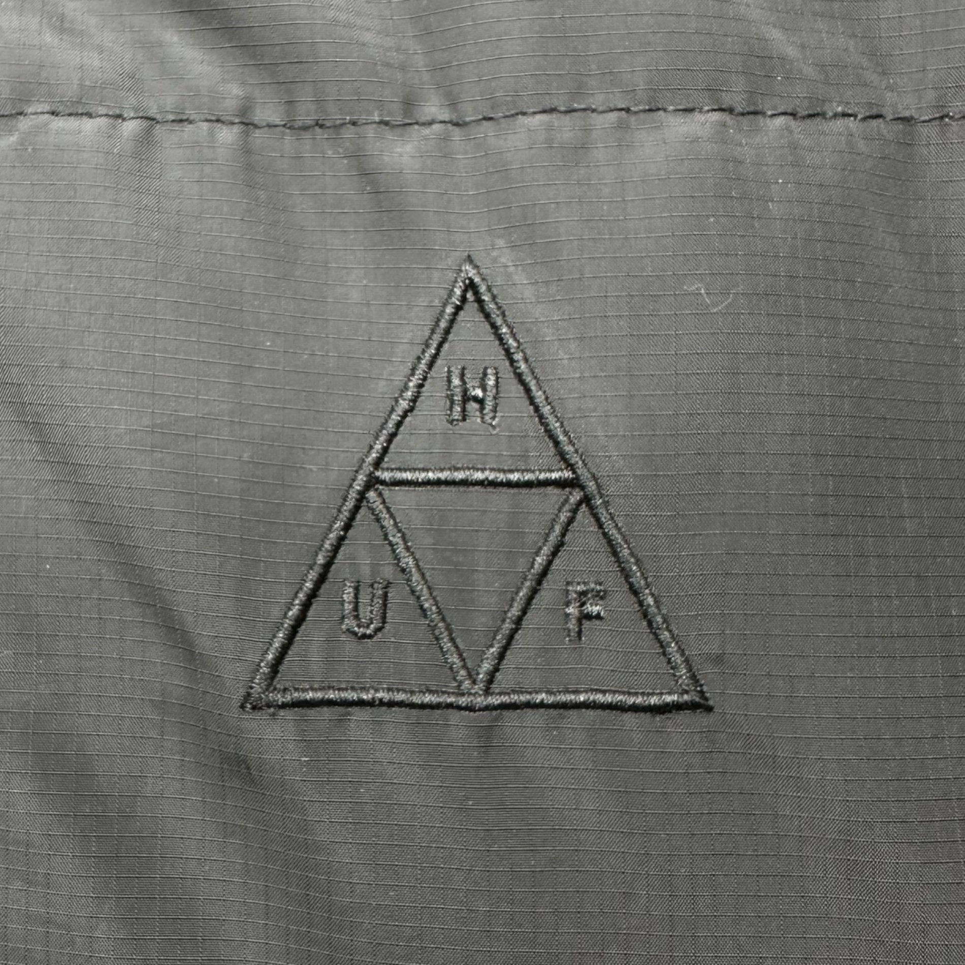 HUF(ハフ) Reversible padded hooded jacket リバーシブル 中綿 フーデッド ジャケット L ブラック×ブルー