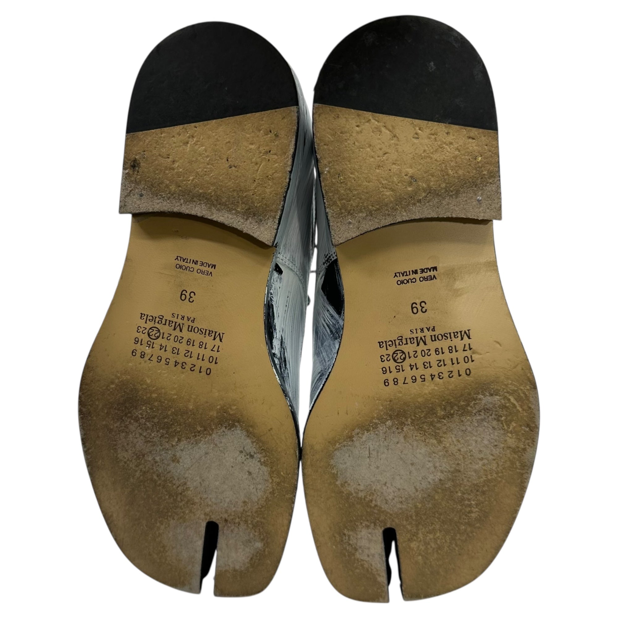 MAISON MARGIELA(メゾンマルジェラ) Bianchetto TABI Lace-up Shoes ペンキ加工 タビ レースアップ レザー シューズ S97WQ0052 39(24.5~25.0cm程度) ホワイト×ブラック カーフスキン 革靴