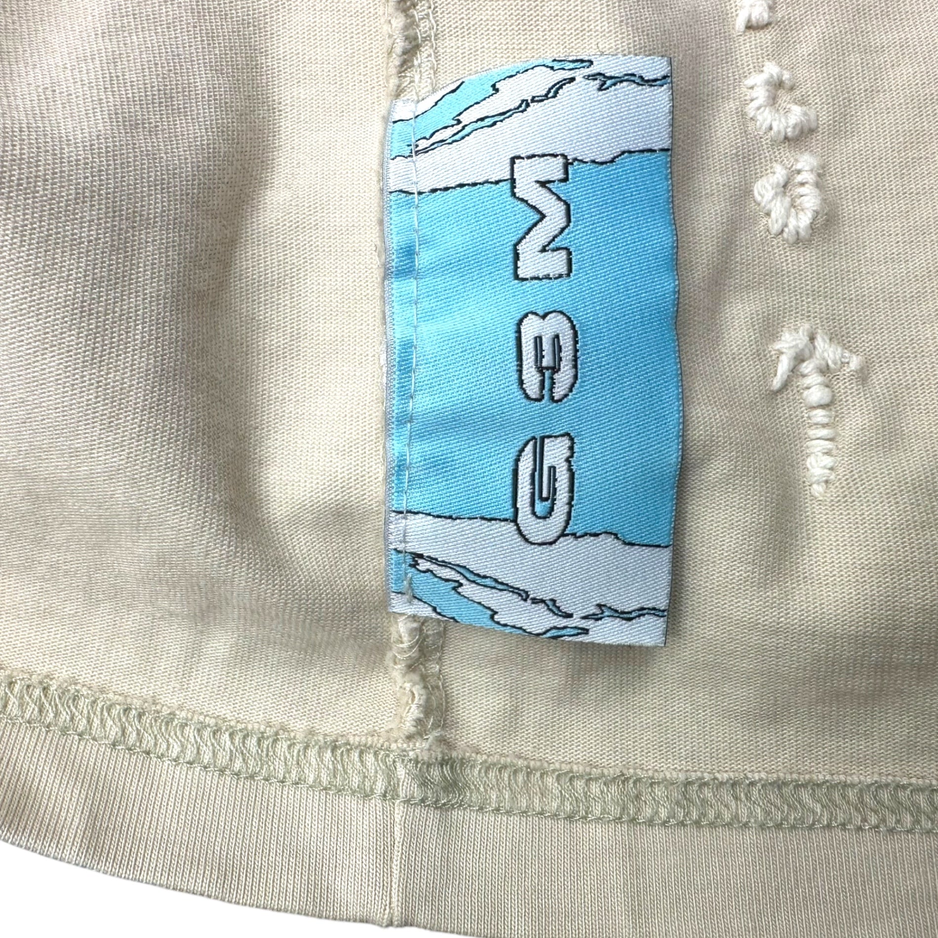 GEM(ジーイーエム) Clover charm sleeveless sleeveless cut and sew クローバー チャーム ノースリーブ カットソー ロシア気鋭ブランド FREE ベージュ
