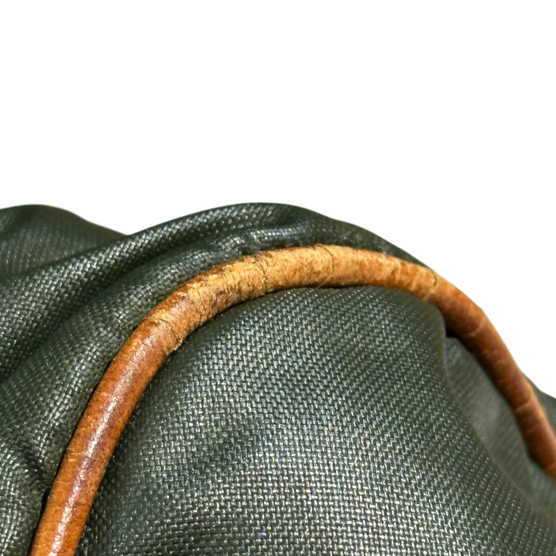 HUNTING WORLD(ハンティングワールド) Nylon leather messenger shoulder bag ナイロン レザー メッセンジャー ショルダー バッグ グリーン×ブラウン