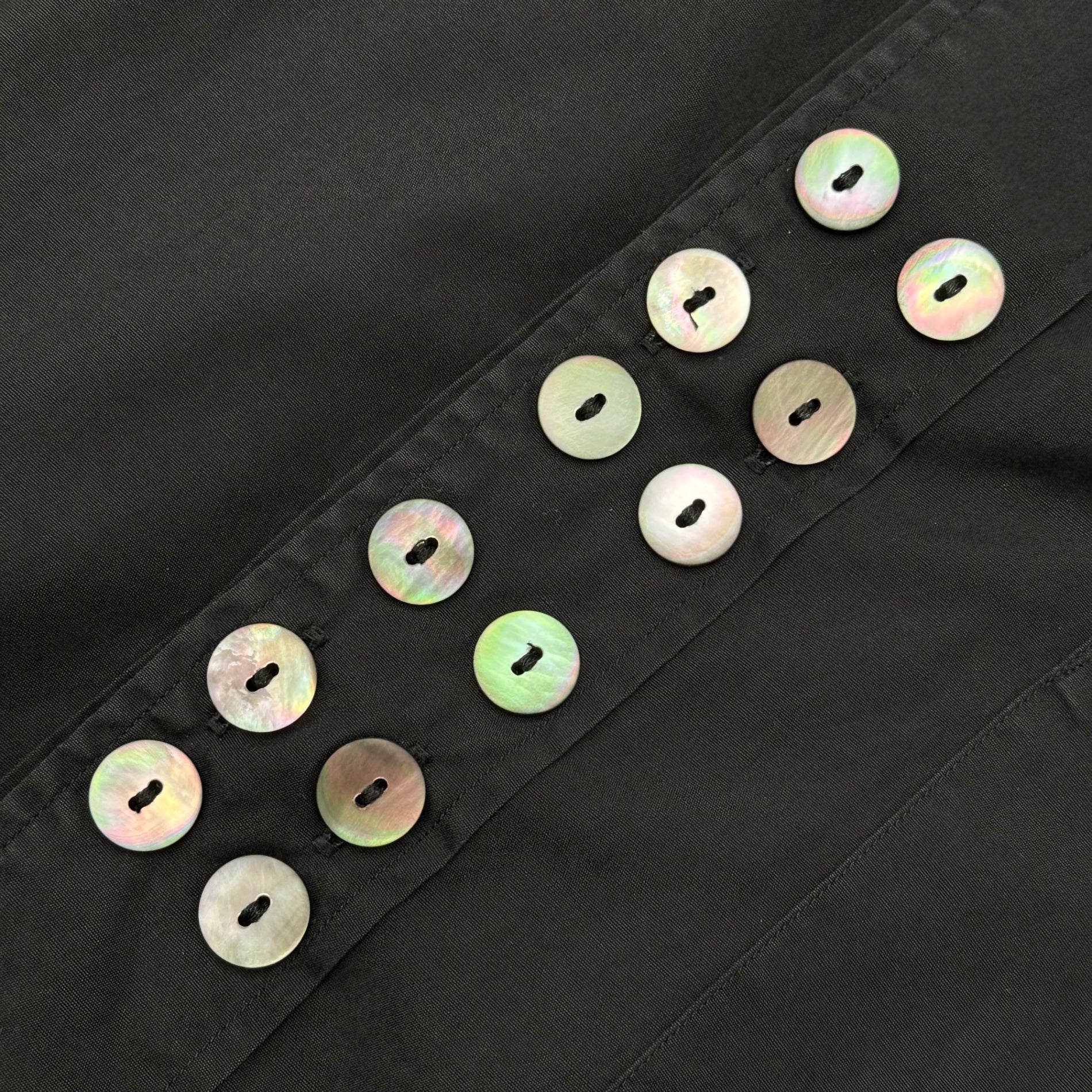 COMME des GARCONS HOMME PLUS(コムデギャルソンオムプリュス) 2015SS Two-button Regular-Collar Cotton L/S Shirt 2連 ボタン レギュラーカラー コットン 長袖 シャツ PO-B025 M ブラック AD2014 平和の軍隊