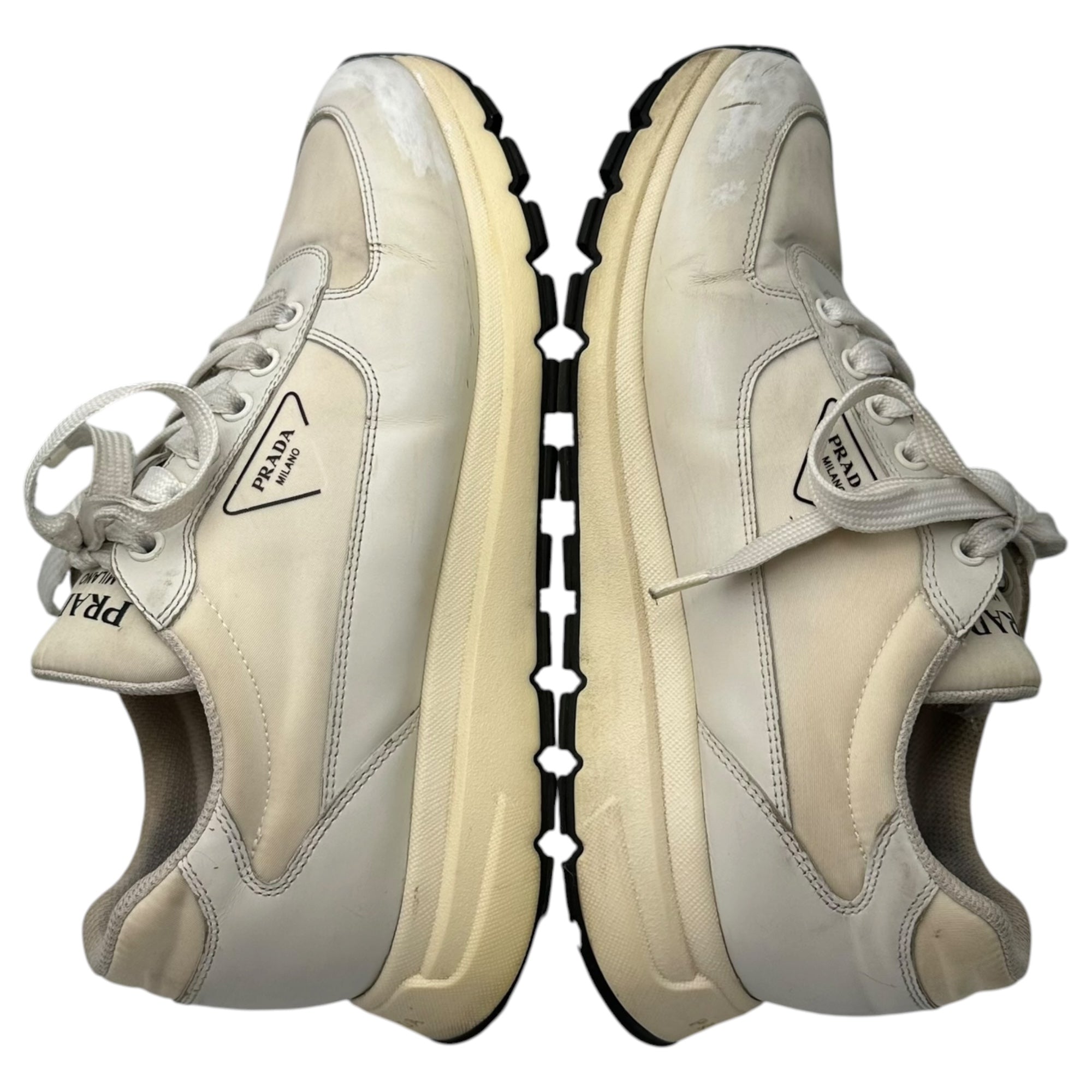 PRADA(プラダ) RE-NYLON Sneakers リナイロン トライアングル ロゴ レースアップ ローカット スニーカー 2EG 406 6 1/2(25.5cm〜26.0cm) ホワイト