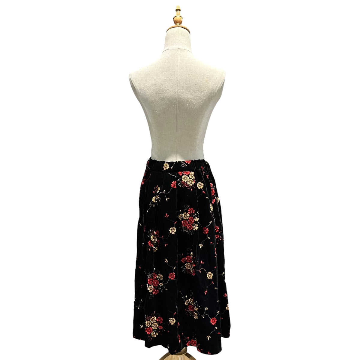 robe de chambre COMME des GARCONS(ローブドシャンブルコムデギャルソン) 2001AW Flower-Embroidered Velour Easy Flare Skirt 花 刺繍 ベロア イージー フレア スカート RC-S009 FREE ブラック×レッド×ゴールド AD2001 00s アーカイブ