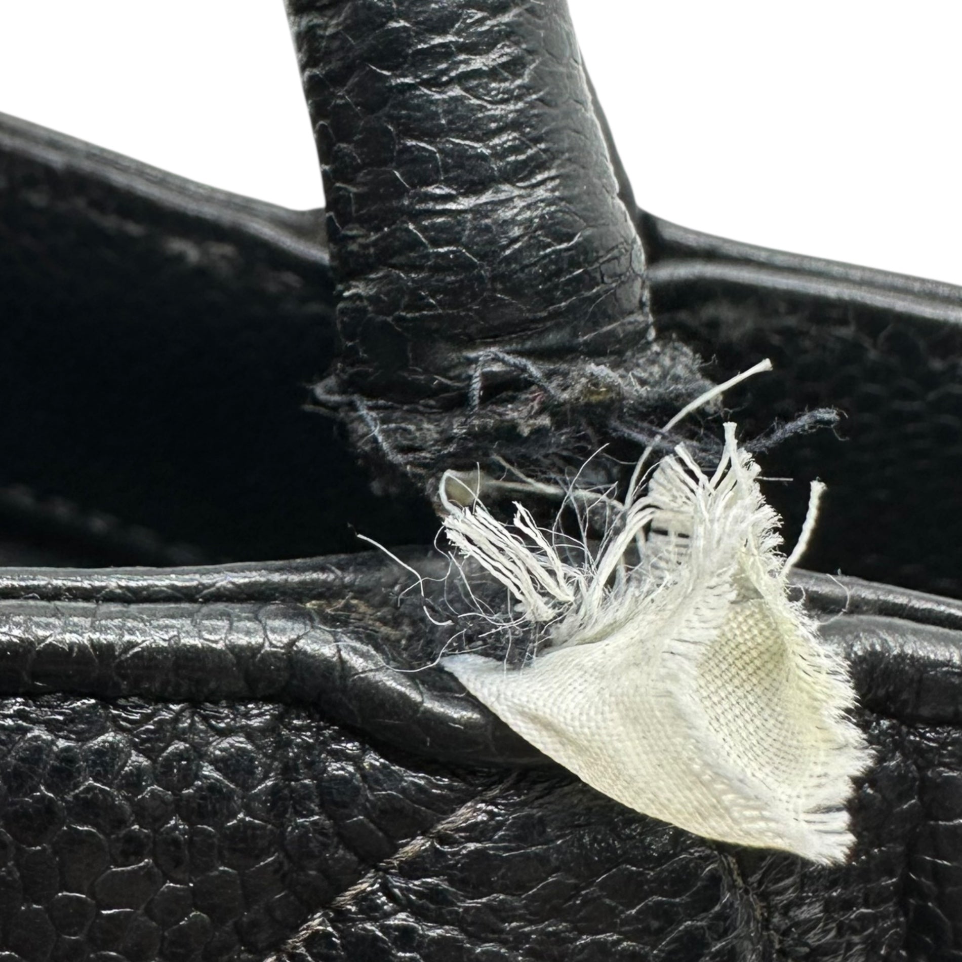 CHANEL(シャネル) 2000’s Reissue Tote Bag - Caviar Skin 復刻 トート バッグ - キャビア スキン ブラック 6****** ハンド ココマーク チャーム