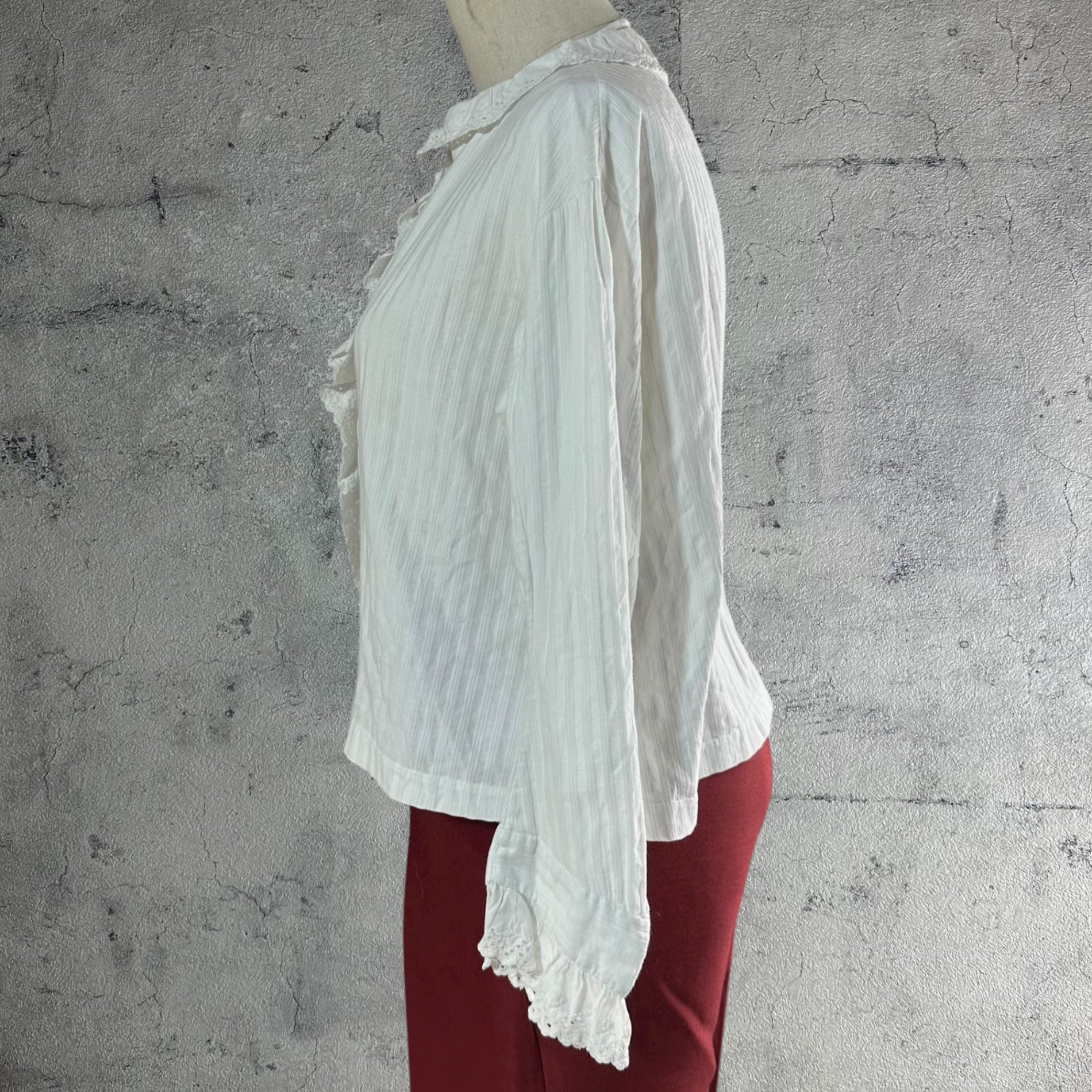 Euro vintage(ヨーロッパヴィンテージ) Vintage Cutwork Lace Long Sleeve Stripe Blouse ヴィンテージ カットワーク レース 長袖 ストライプ ブラウス FREE ホワイト 裾にネーム刺繍有