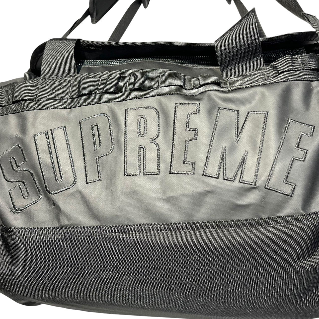 SUPREME×THE NORTH FACE(シュプリーム×ノースフェイス) 19SS Arc Logo Small Base Camp Duffle Bag ロゴ スモール ベース キャンプ ダッフル バッグ NF0A3KZ6 ブラック ボストン 旅行 スポーツ