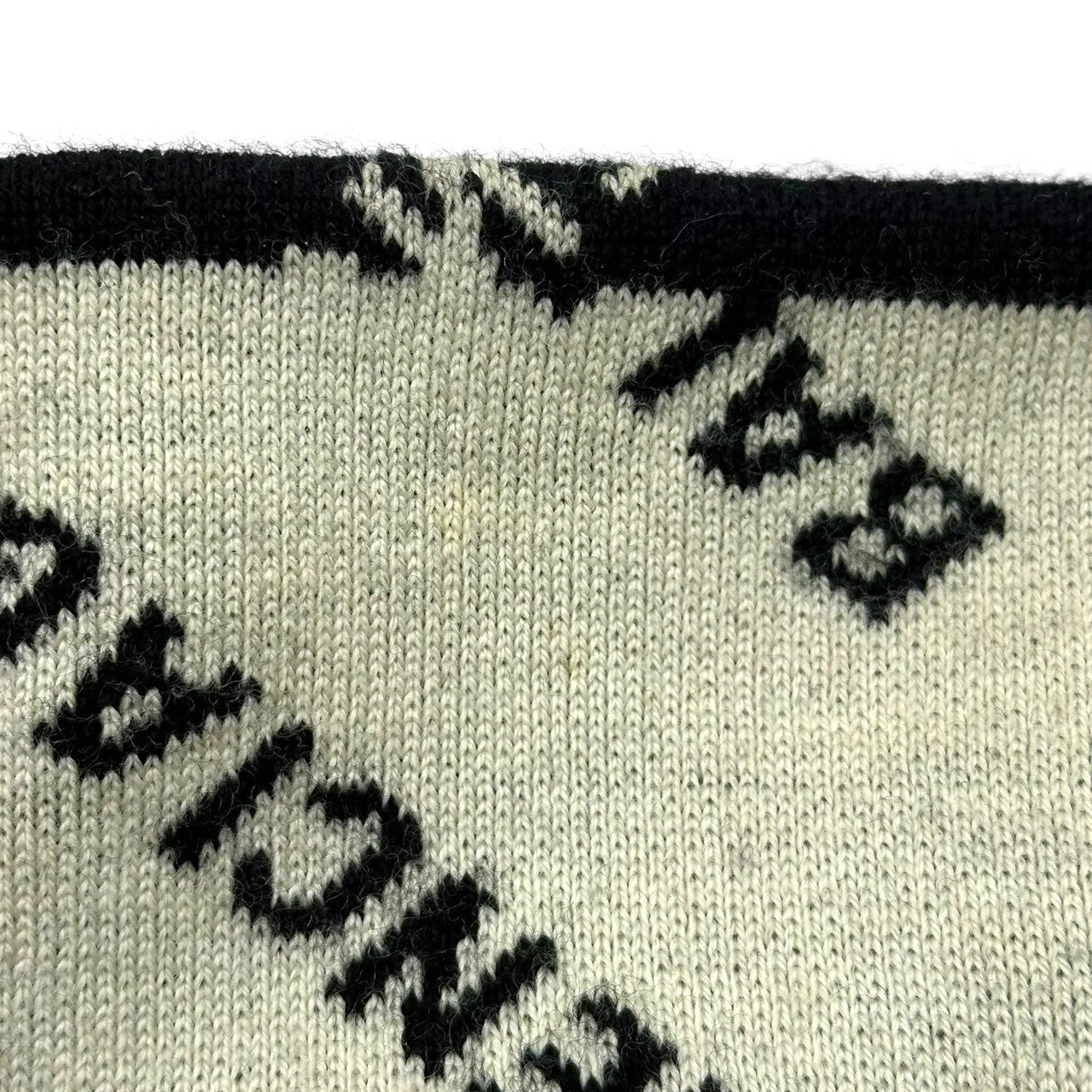 BALENCIAGA(バレンシアガ) Logo All-Over Print Beanie ロゴ 総柄 ビーニー 719580 ブラック×ホワイト