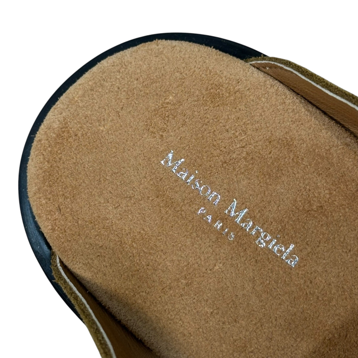 MAISON MARGIELA(メゾンマルジェラ) Tabi Anatomic Mule Slip-On Sandals 足袋 アナトミック ミュール スリッポン サンダル S57WP0108 40 ブラウン COLOR：(Cumin / クミン)