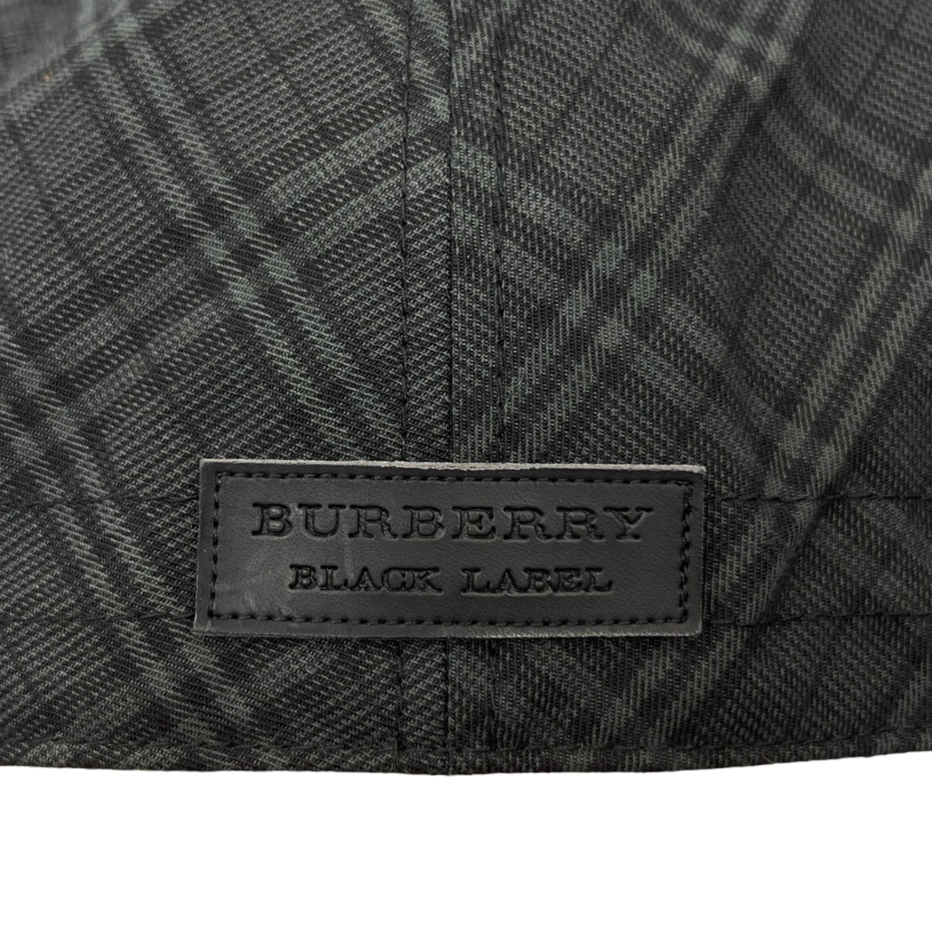 BURBERRY BLACK LABEL(バーバリーブラックレーベル) Tartan check hunting hat タータンチェック ハンチング ハット D1501-100-08 ブラック 帽子 三陽商会