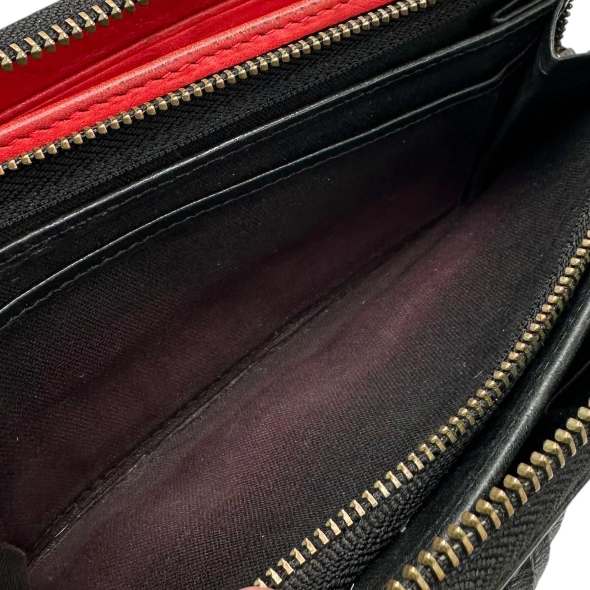 Vivienne Westwood(ヴィヴィアンウエストウッド)  Fringe long  orb logo wallet フリンジ オーブロゴ 長財布 ブラック