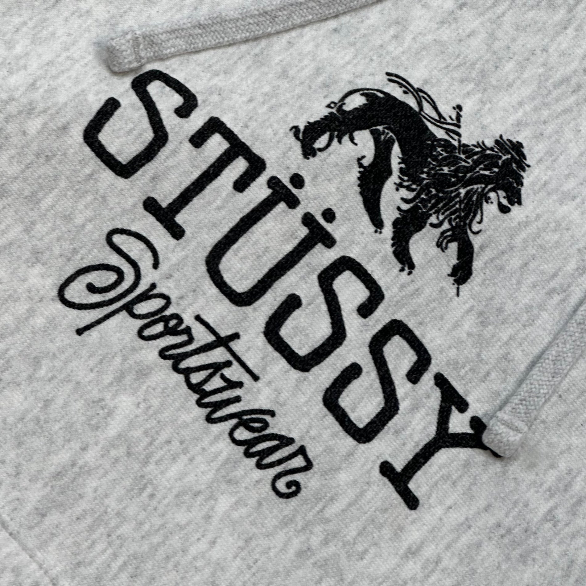 STUSSY(ステューシー) 24AW SPORT SWEAR HOOD スポーツ スウェア フード パーカー ライオン M ライトグレー