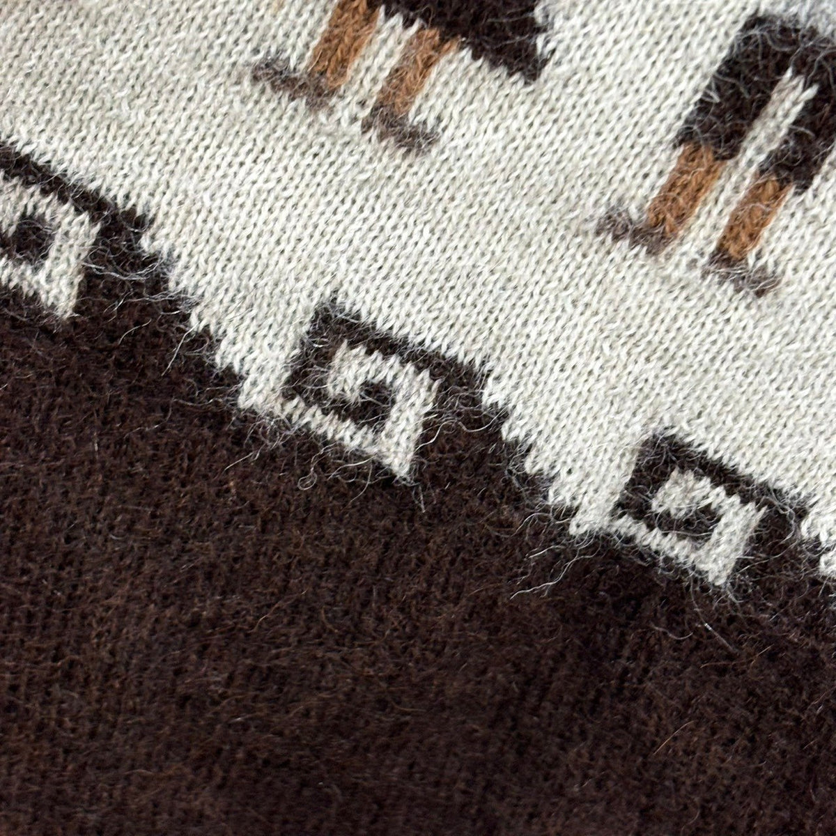 COMME des GARCONS(コムデギャルソン) 2008AW Rhinestone-Embellished Ethnic-Patterned Alpaca Knit ラインストーン 装飾 民族柄 アルパカ ニット OB-N026 M ブラウン×アイボリー AD2008 アルパカ100％