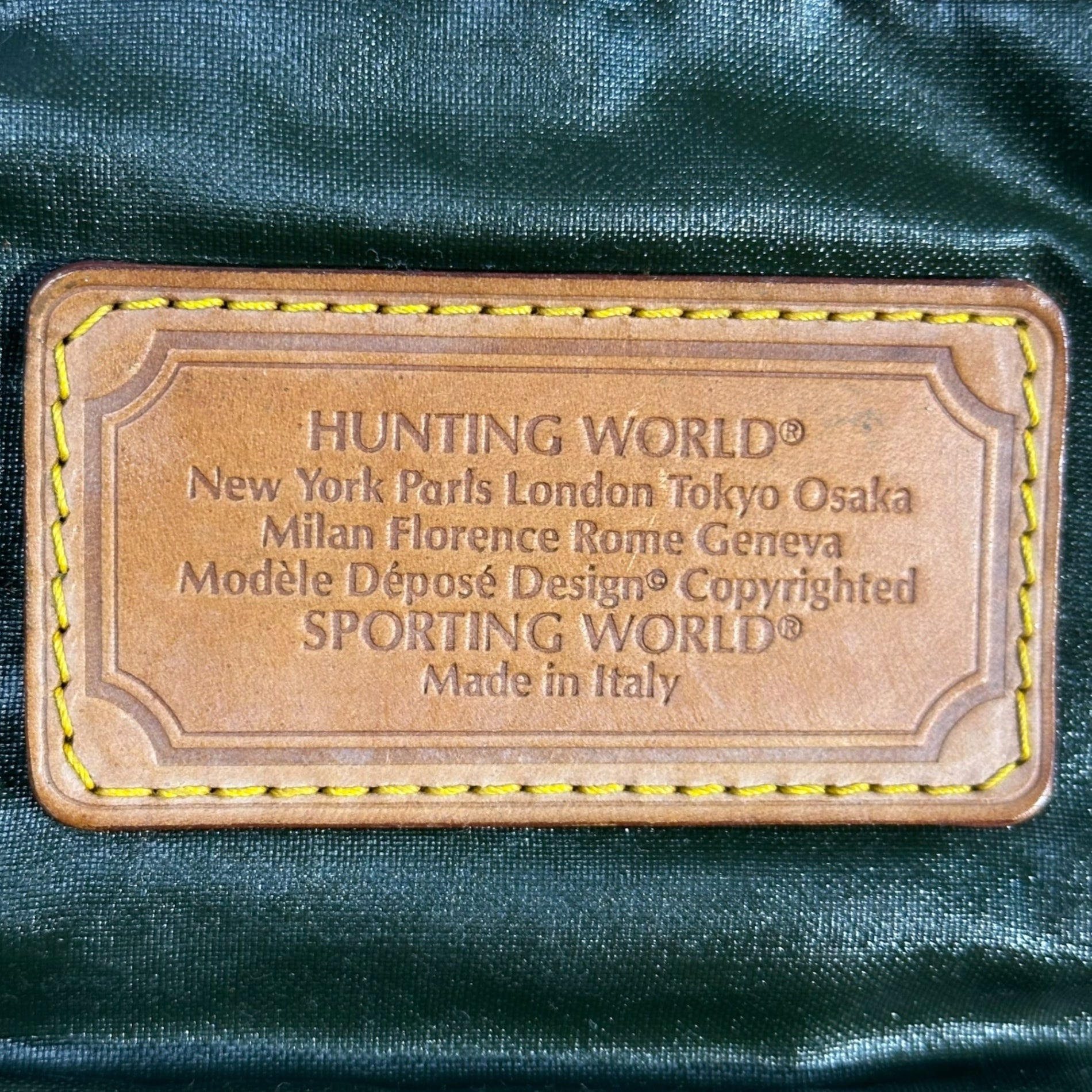 HUNTING WORLD(ハンティングワールド) Nylon leather messenger shoulder bag ナイロン レザー メッセンジャー ショルダー バッグ グリーン×ブラウン
