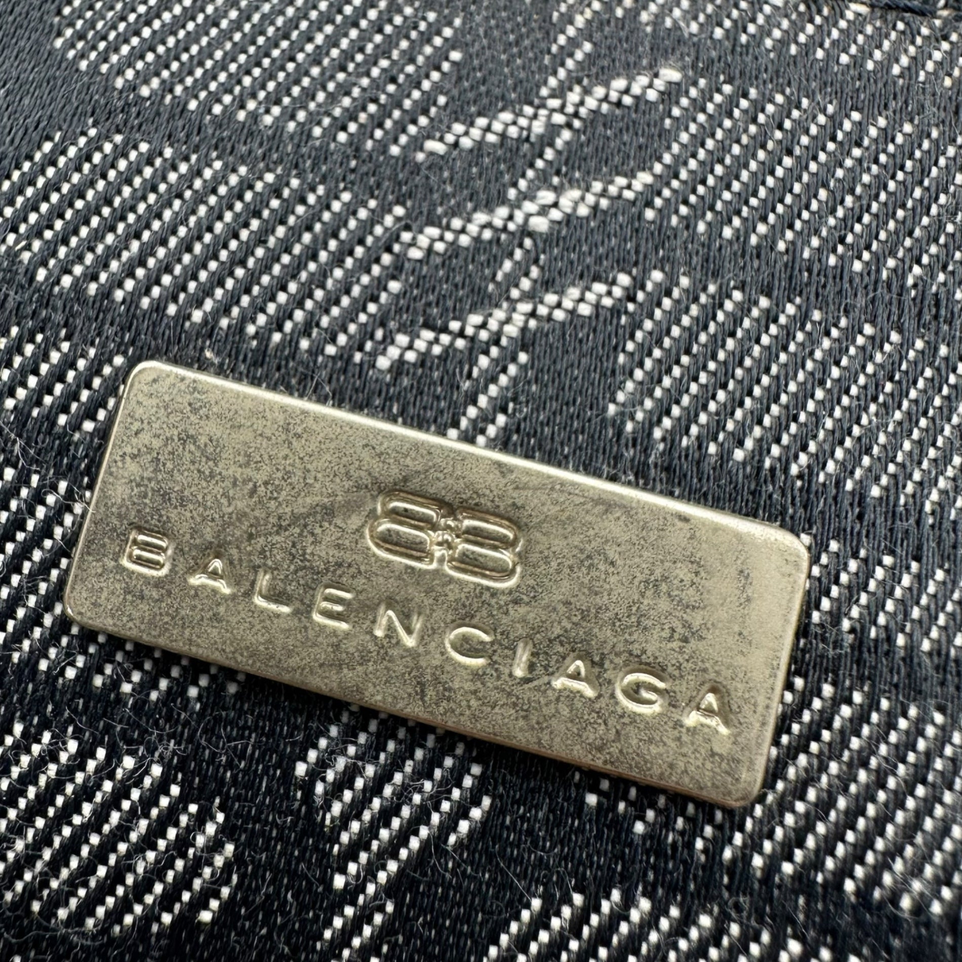 BALENCIAGA(バレンシアガ) BB Monogram Accessory Pouch BB モノグラム アクセサリー ポーチ ネイビー ワンショルダー ハンド ミニ オールド