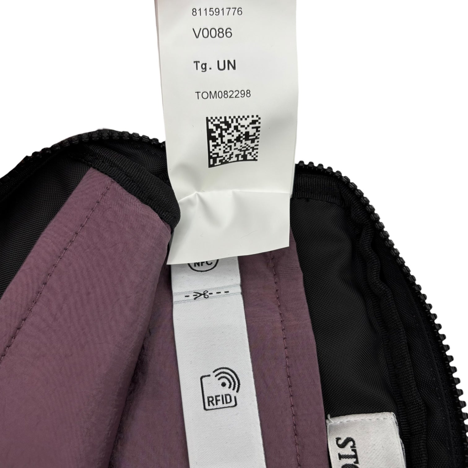 STONE ISLAND(ストーンアイランド) 24AW Nylon Metal Detachable Pouch ナイロン メタル ポーチ 811591776 パープル セカンド バッグ