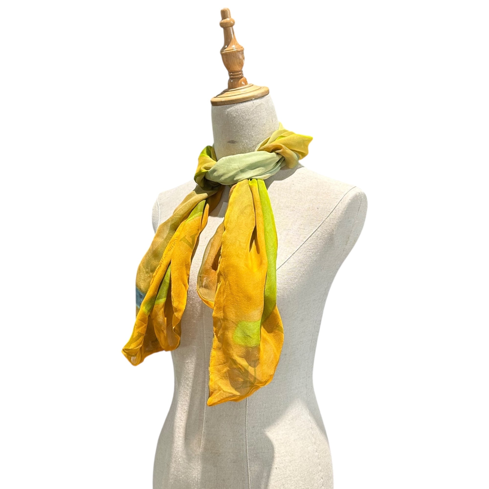 LOUIS VUITTON(ルイヴィトン) LV Gradient Silk Scarf LV