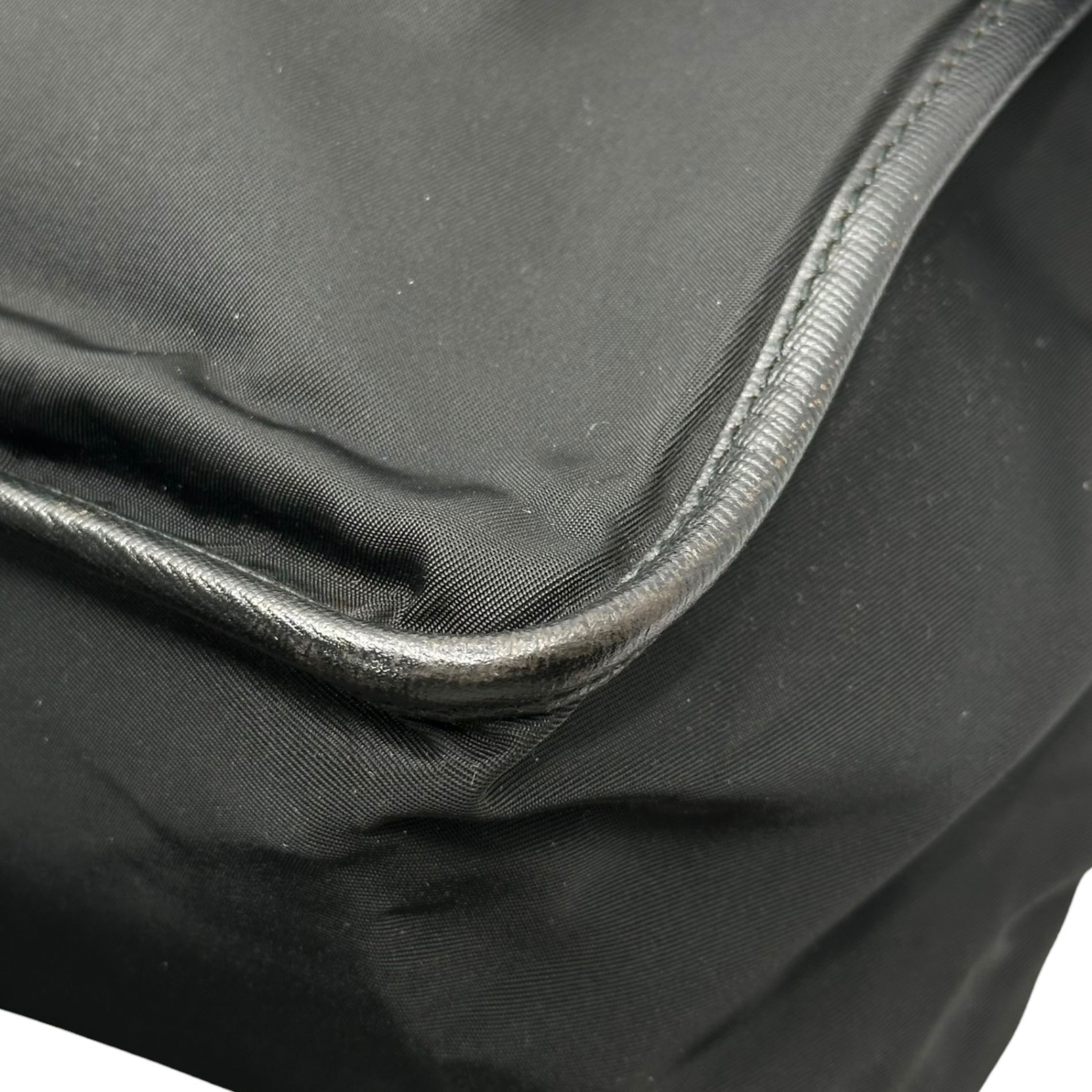 PRADA(プラダ) BORSA A TRACOLLA Messenger Bag ナイロン メッセンジャー バッグ VI158M ブラック ショルダー バッグ