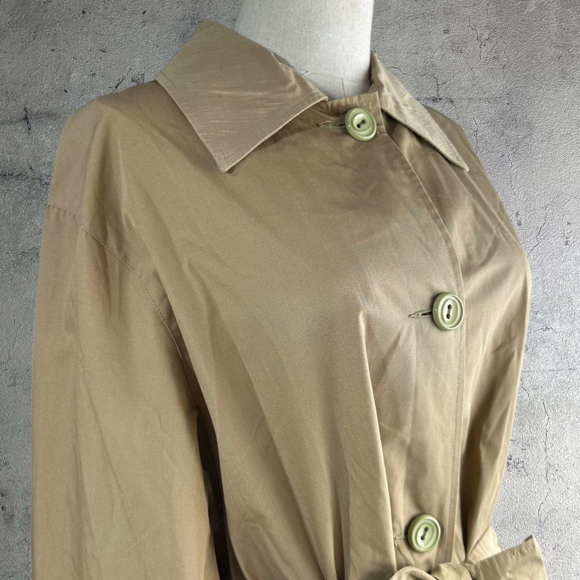 Euro vintage(ヨーロッパヴィンテージ) 70's~ NiNO_trench coat with design button デザインボタンのトレンチコート 表記無し(Mサイズ程度) ベージュ