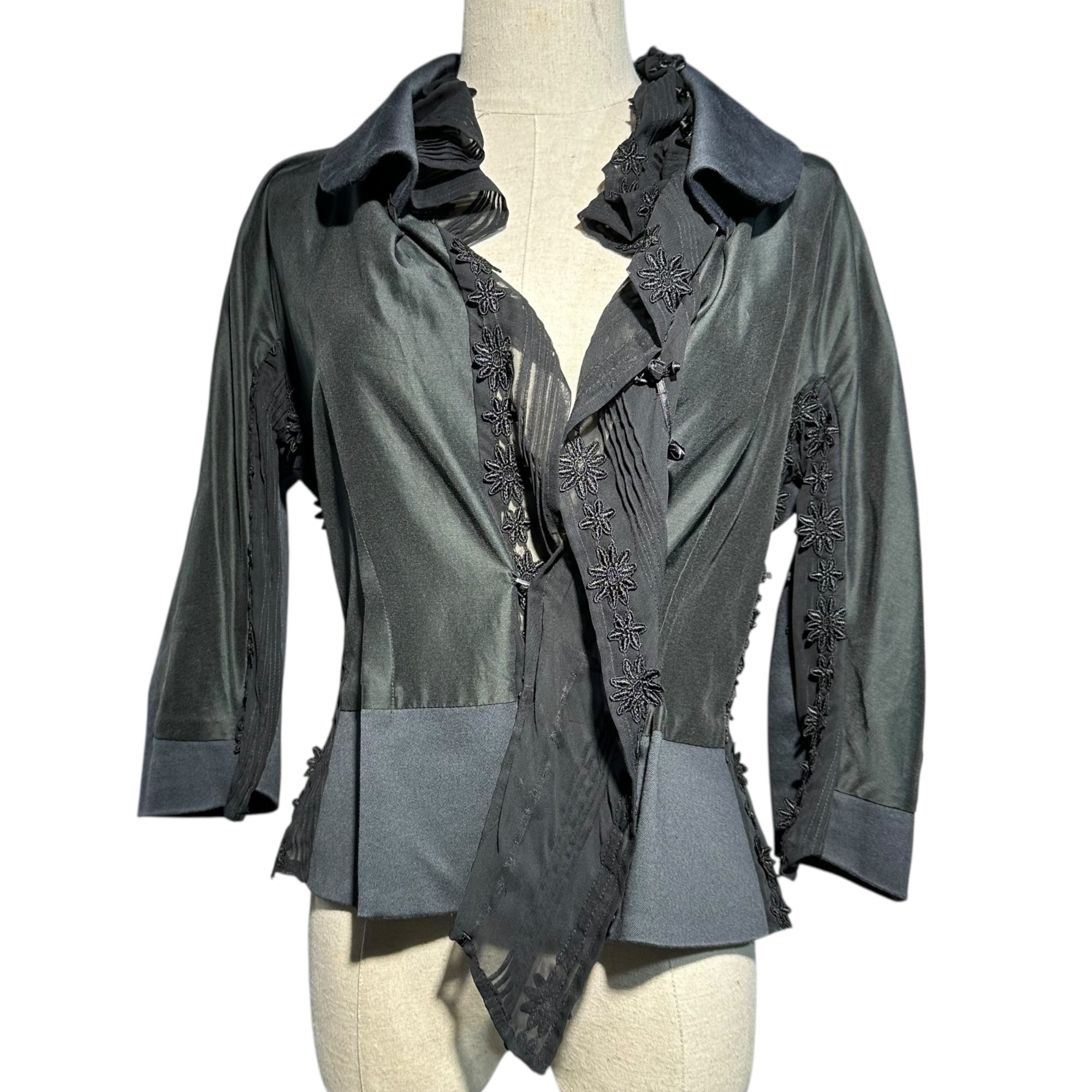 COMME des GARCONS(コムデギャルソン) Lace-embellished round collar hook button jacket レース装飾 丸襟 フックボタン ジャケット 2000年代品 S ブラック